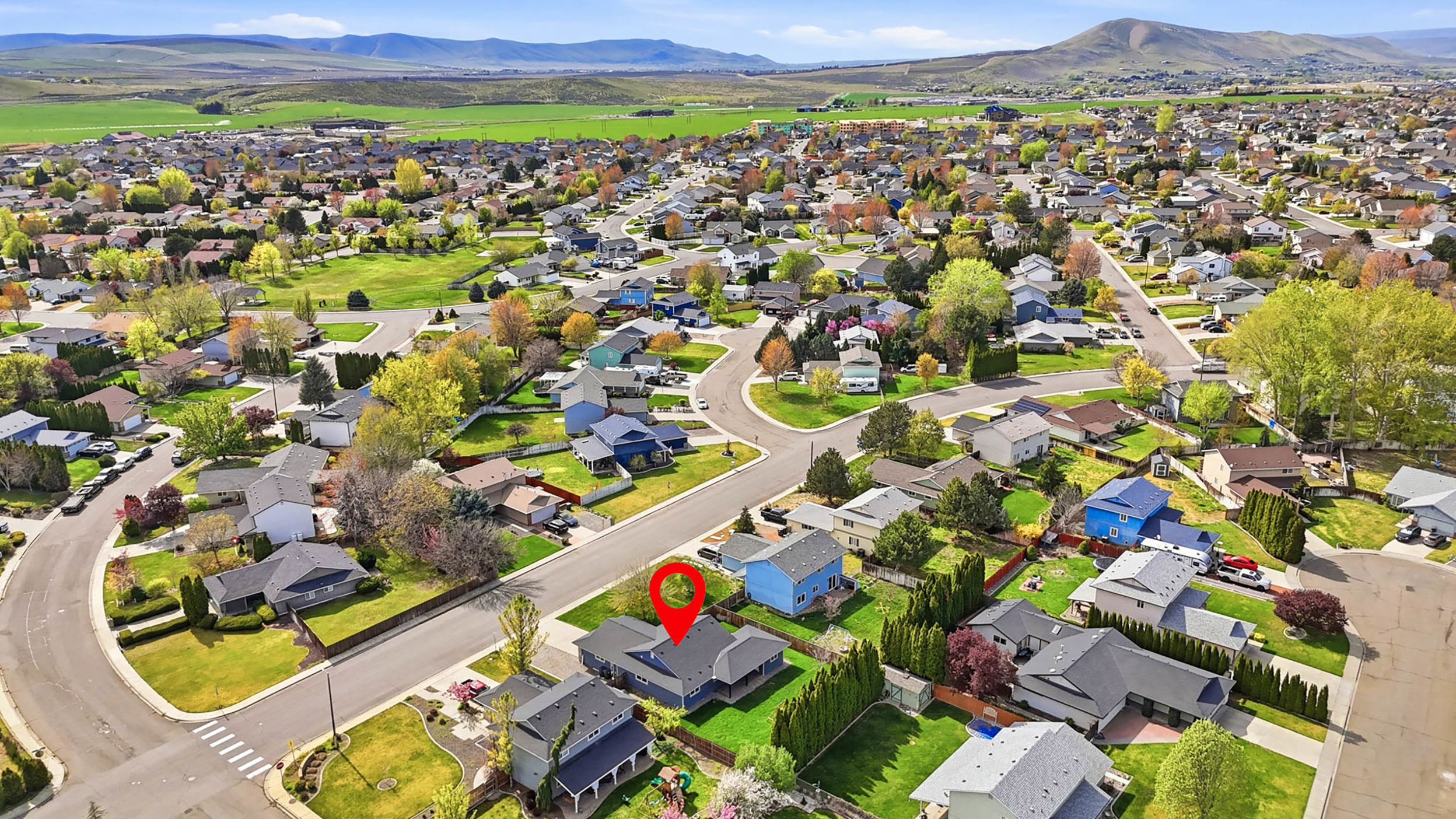  Charming 3-Bedrooms+ Office and RV/ Boat Parking - 物件實景