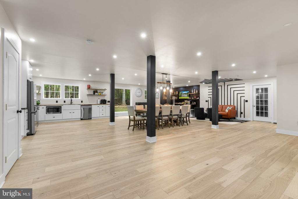 Spotsylvania, Virginia, 22551, United States, 4 Bedrooms Bedrooms, ,4 BathroomsBathrooms,Residential,For Sale,1981992