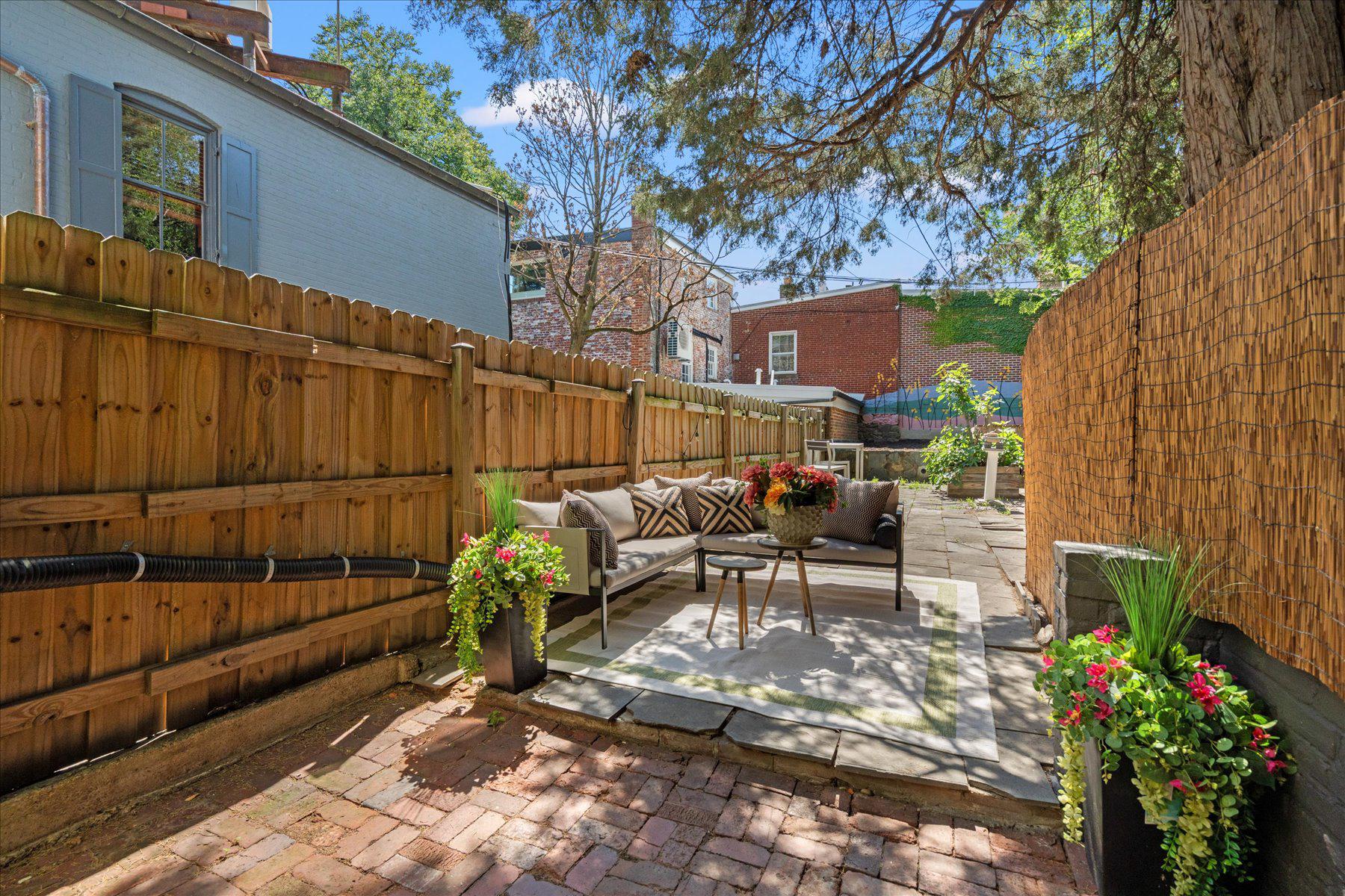  1062  1064 Thomas Jefferson Street NW, Washington, DC, 20007 - 物件實景