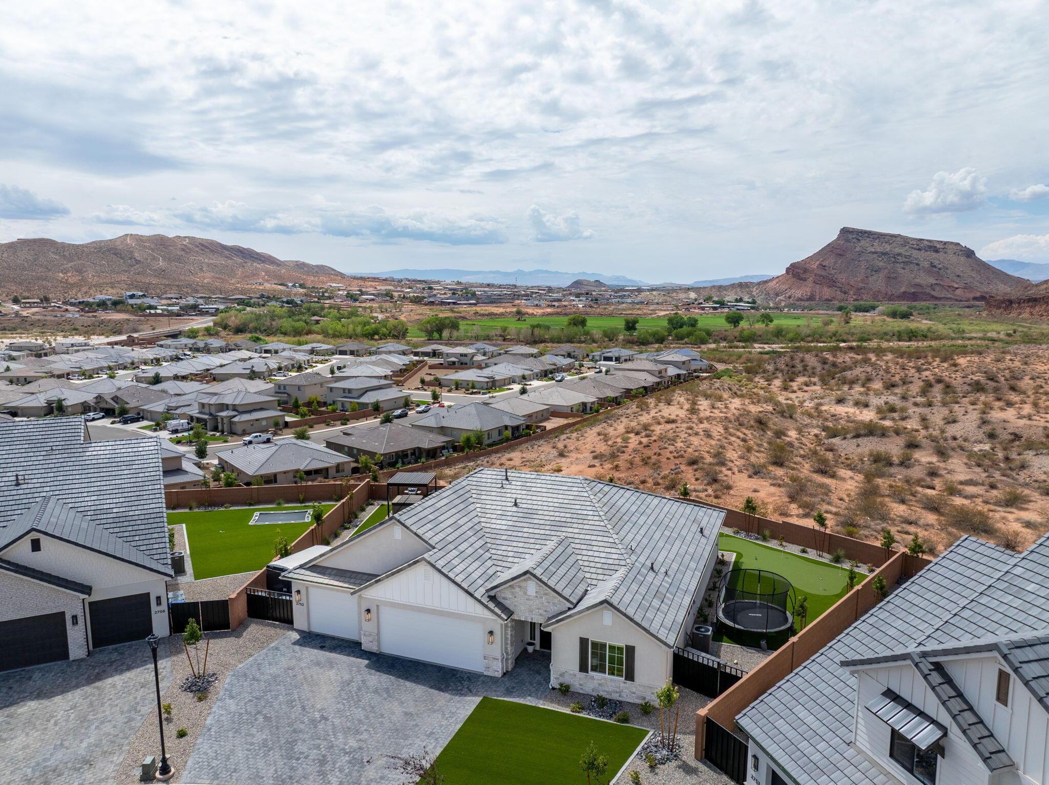 Washington, Utah, 84780, United States, 4 Bedrooms Bedrooms, ,3 BathroomsBathrooms,Residential,For Sale,1930768