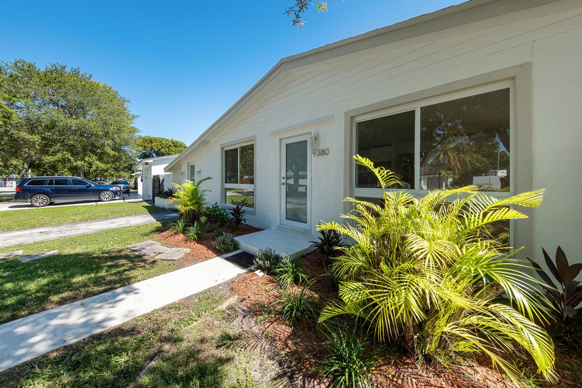 Cutler Bay, Florida, 33189, United States, 5 Bedrooms Bedrooms, ,2 BathroomsBathrooms,Residential,For Sale,1987060