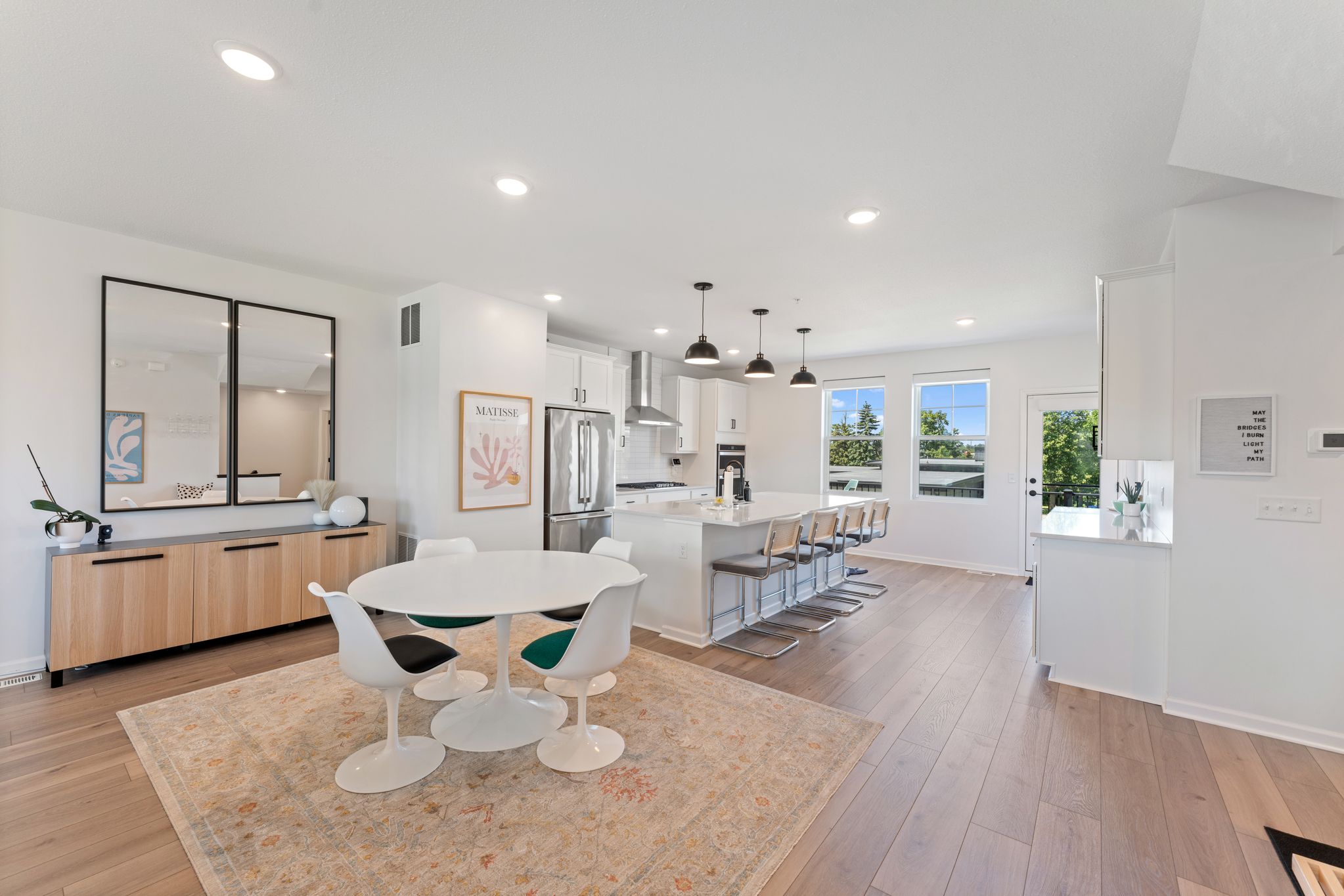  Urban Living at Its Finest: Expansive Highland Bridge Rowhome with River Views - 物件實景