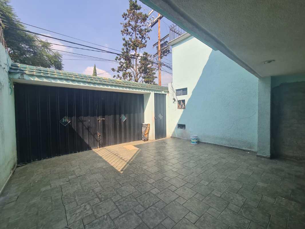 Rancho Colorado, Coyoacán, Ciudad de México, 04930, Mexico, 4 Bedrooms Bedrooms, ,2 BathroomsBathrooms,Residential,For Sale,Rancho Colorado,1616523
