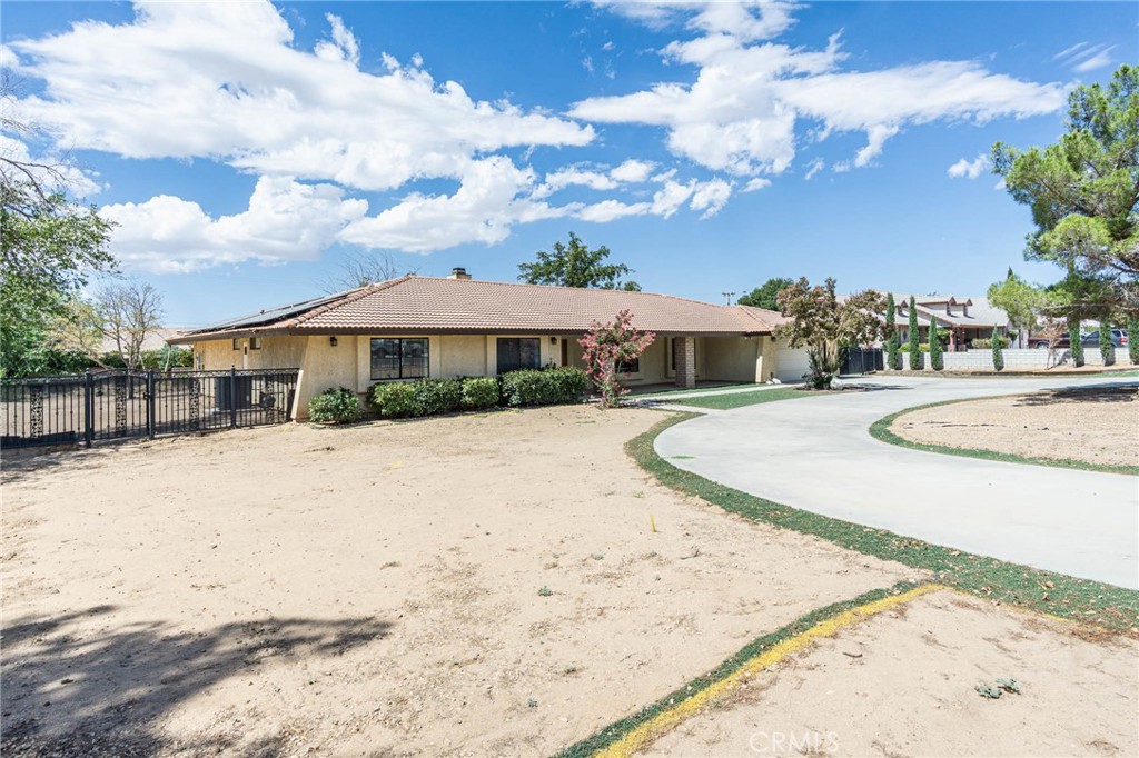 Apple Valley, California, 92308, United States, 4 Bedrooms Bedrooms, ,3 BathroomsBathrooms,Residential,For Sale,2038971