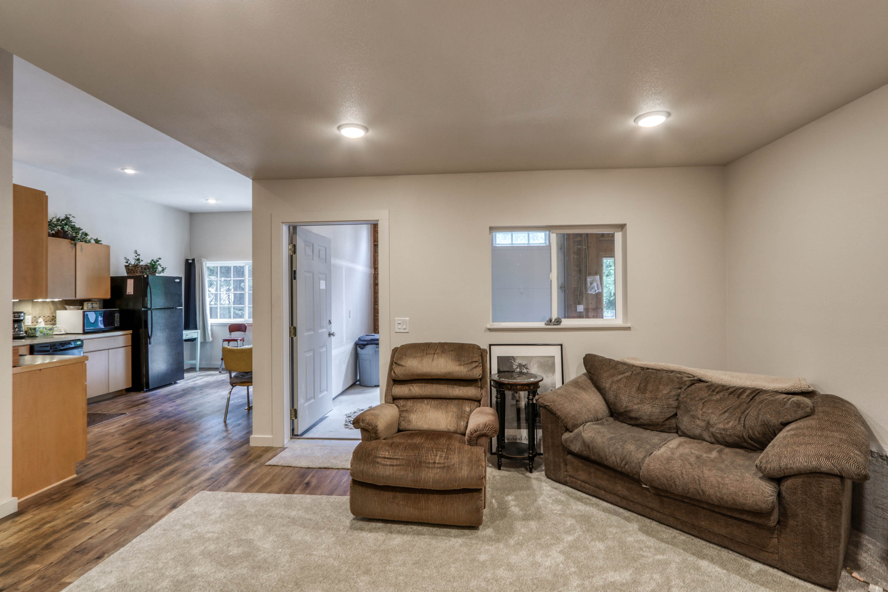Hope, Idaho, 83836, United States, 2 Bedrooms Bedrooms, ,1 BathroomBathrooms,Residential,For Sale,1904482