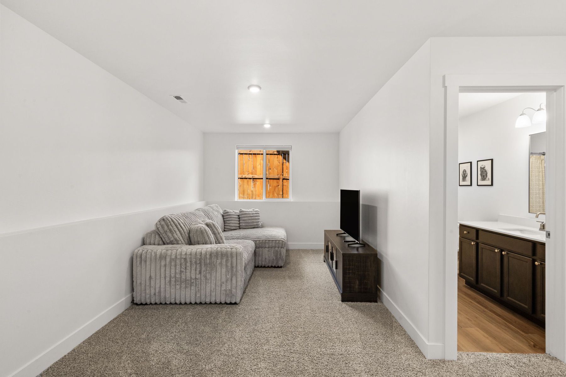  707 Thrice Loop - 物件實景