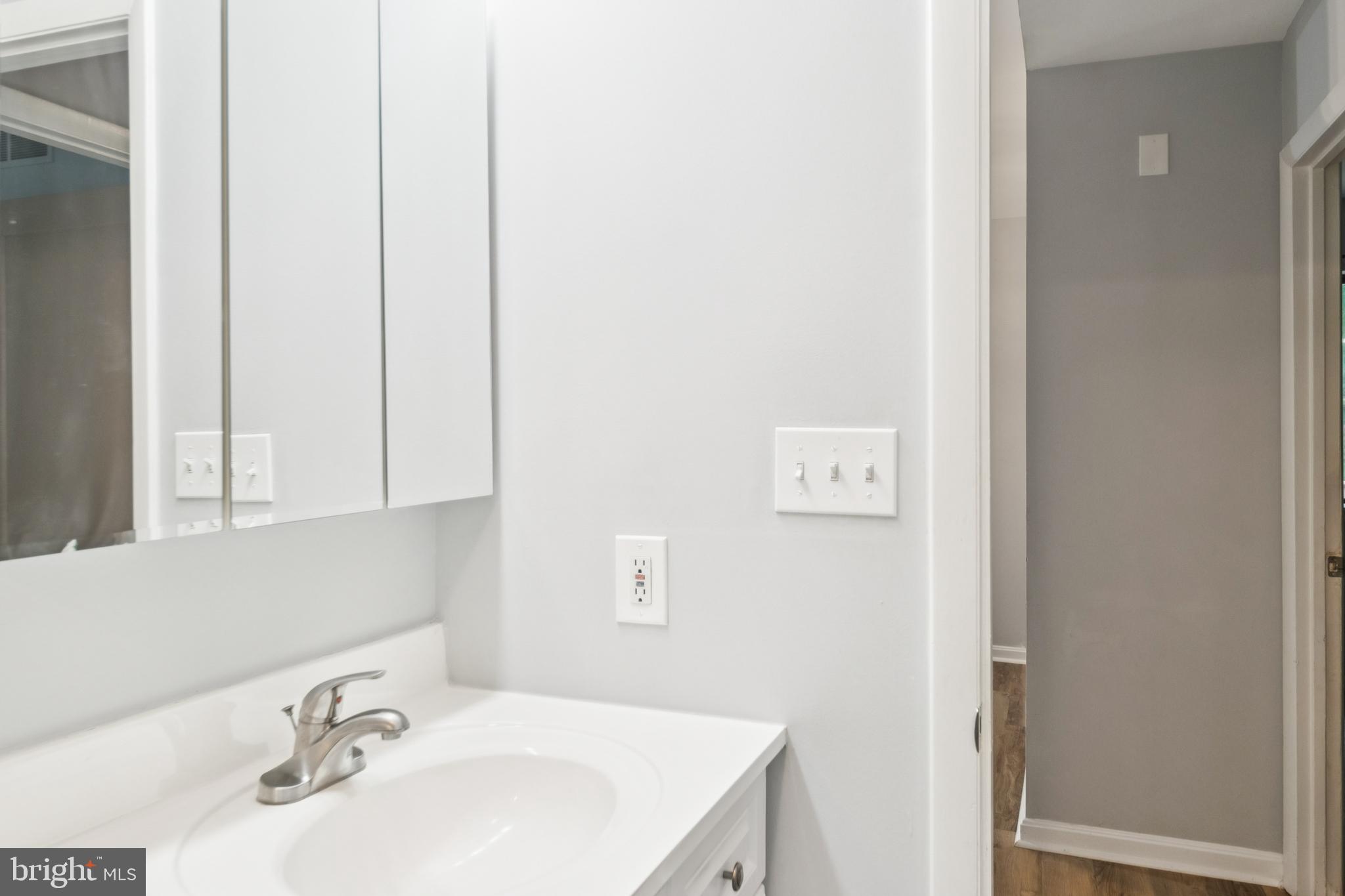 Columbia, Maryland, 21044, United States, 3 Bedrooms Bedrooms, ,3 BathroomsBathrooms,Residential,For Sale,1905608