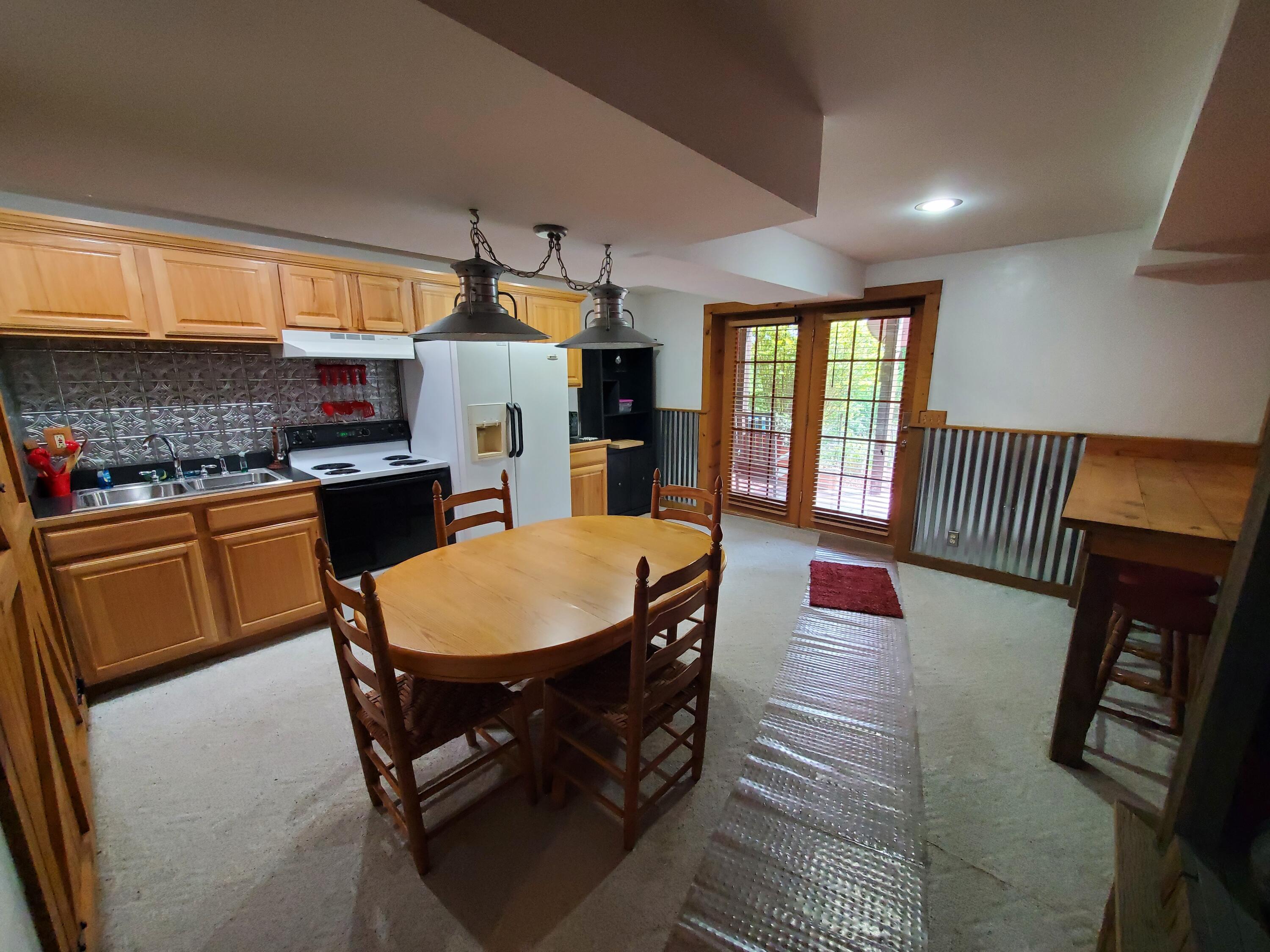 Sadieville, Kentucky, 40370, United States, 4 Bedrooms Bedrooms, ,3 BathroomsBathrooms,Residential,For Sale,1839886