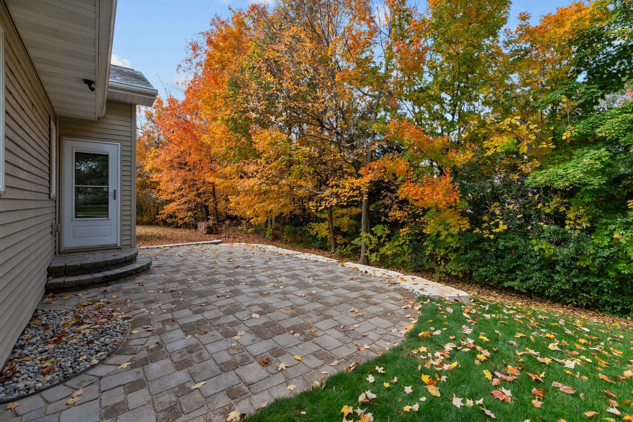 Combined Locks, Wisconsin, 54113, United States, 3 Bedrooms Bedrooms, ,4 BathroomsBathrooms,Residential,For Sale,1976414