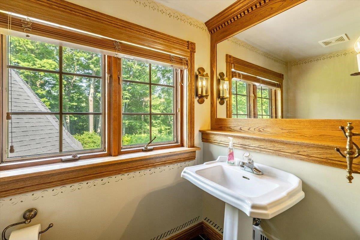 Swanton, Vermont, 05488, United States, 3 Bedrooms Bedrooms, ,1 BathroomBathrooms,Residential,For Sale,1938569