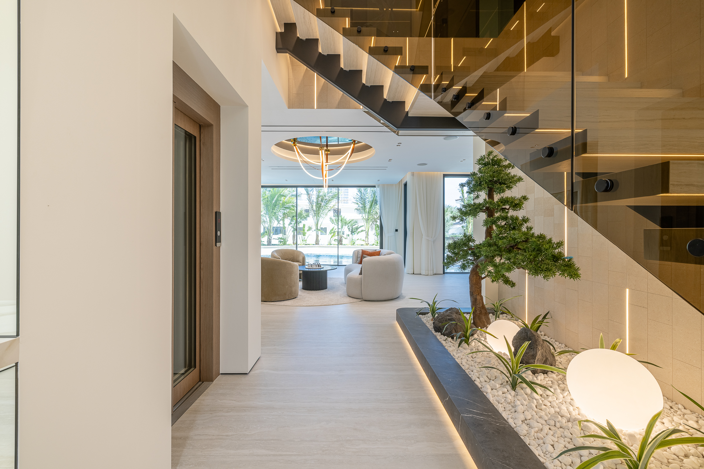  Fully-Upgraded Sophisticated Villa in JGE - 物件實景