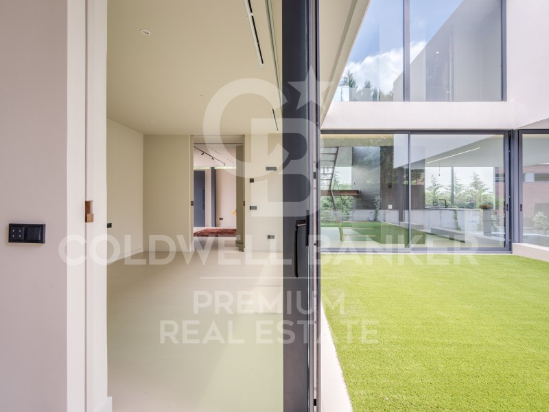 Sant Cugat del Vallès, Catalonia, ES, 5 Bedrooms Bedrooms, ,7 BathroomsBathrooms,Residential,For Sale,1537896