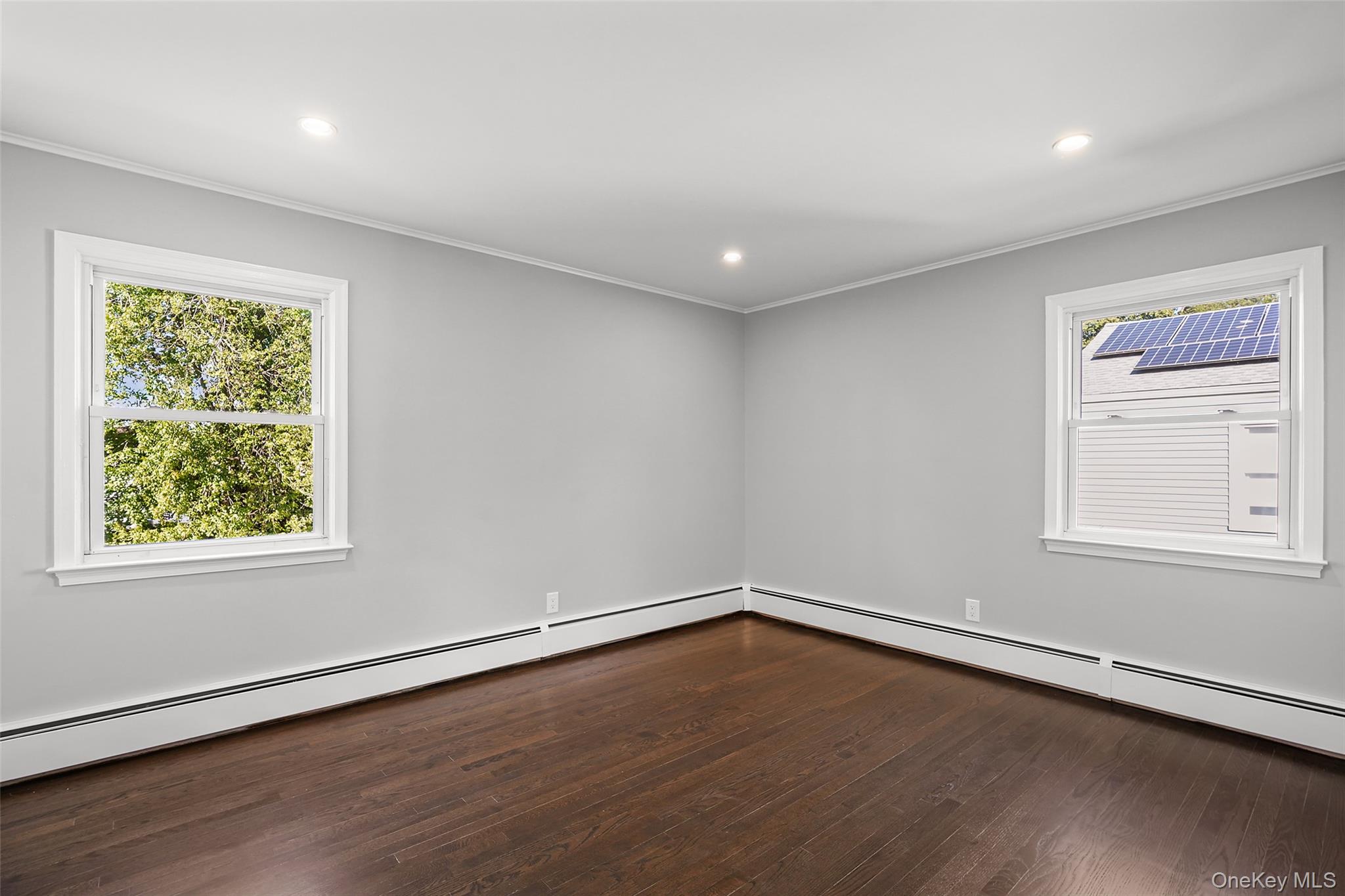 Mount Kisco, New York, 10549, United States, 3 Bedrooms Bedrooms, ,2 BathroomsBathrooms,Residential,For Sale,1942302
