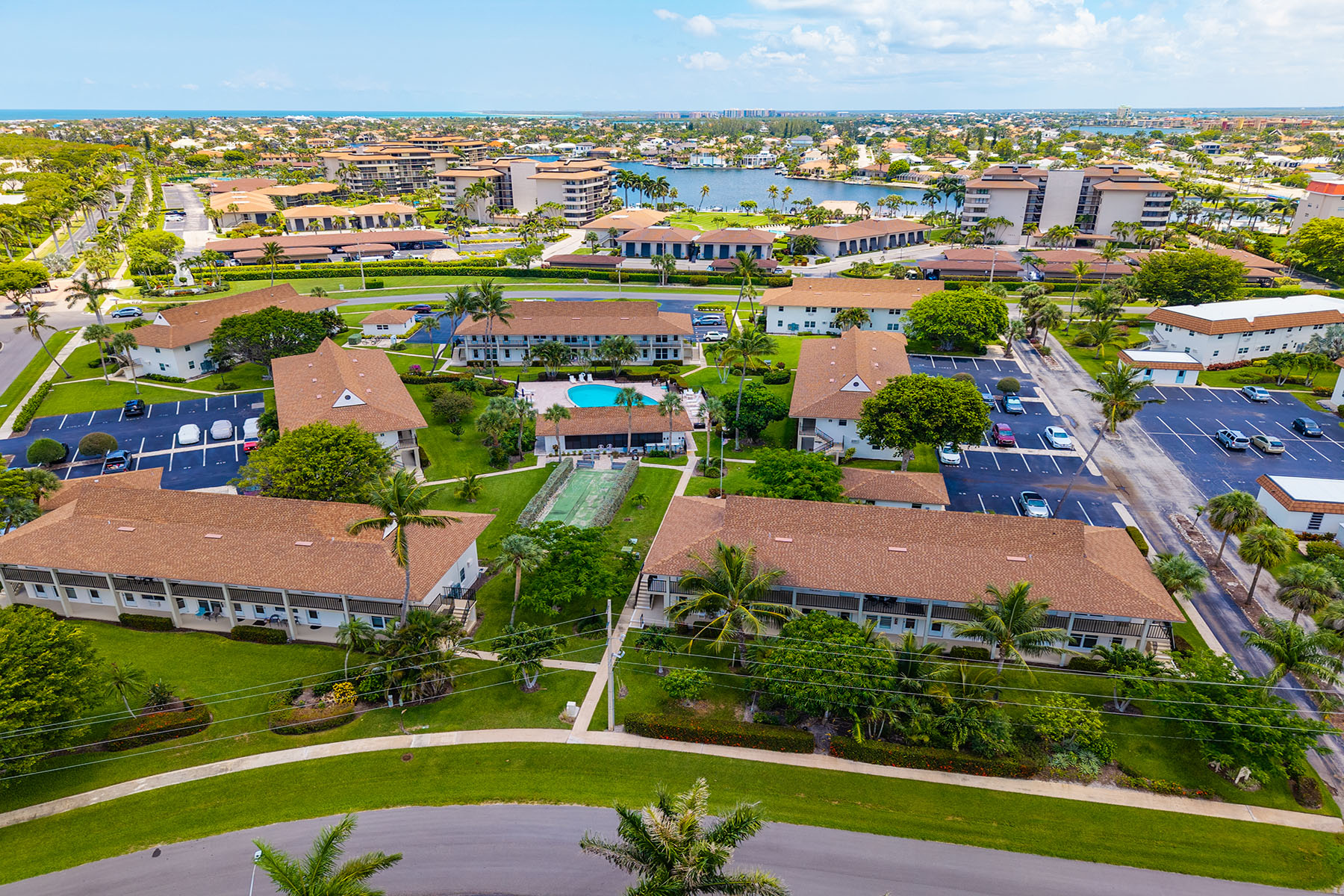 MARCO ISLAND, SEABREEZE WEST - 物件實景