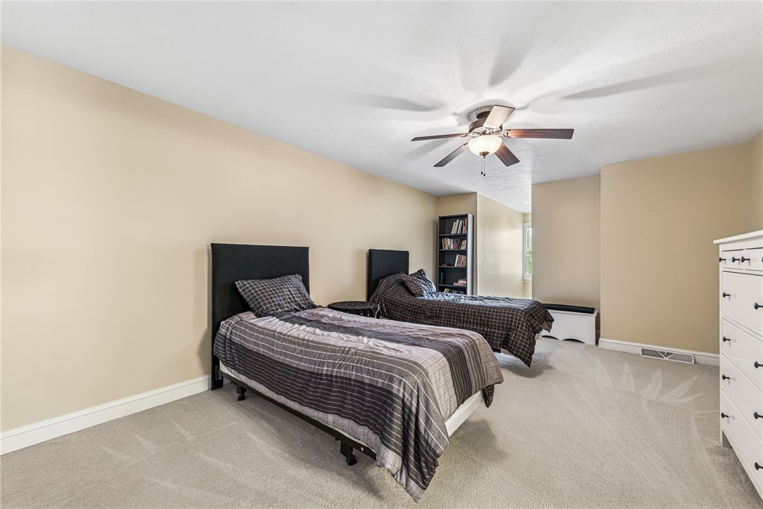 Cranberry Twp, Pennsylvania, 16066, United States, 3 Bedrooms Bedrooms, ,3 BathroomsBathrooms,Residential,For Sale,1934234