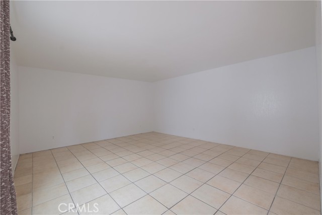 Riverside, California, 92503, United States, 14 Bedrooms Bedrooms, ,Residential,For Sale,1982130