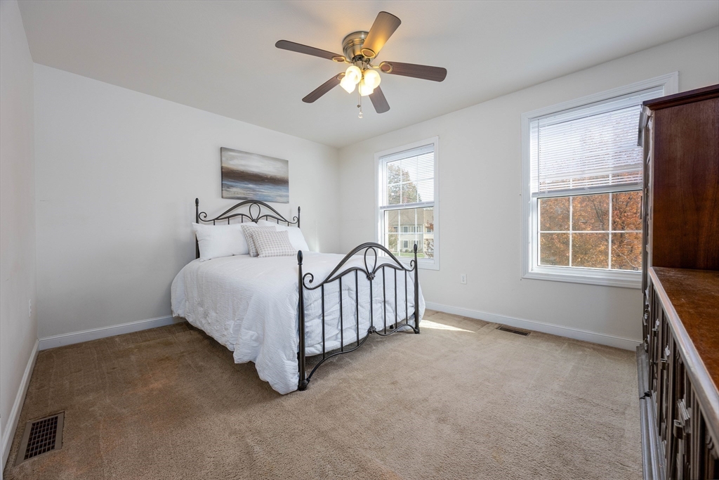 Billerica, Massachusetts, 01862, United States, 3 Bedrooms Bedrooms, ,3 BathroomsBathrooms,Residential,For Sale,1974390