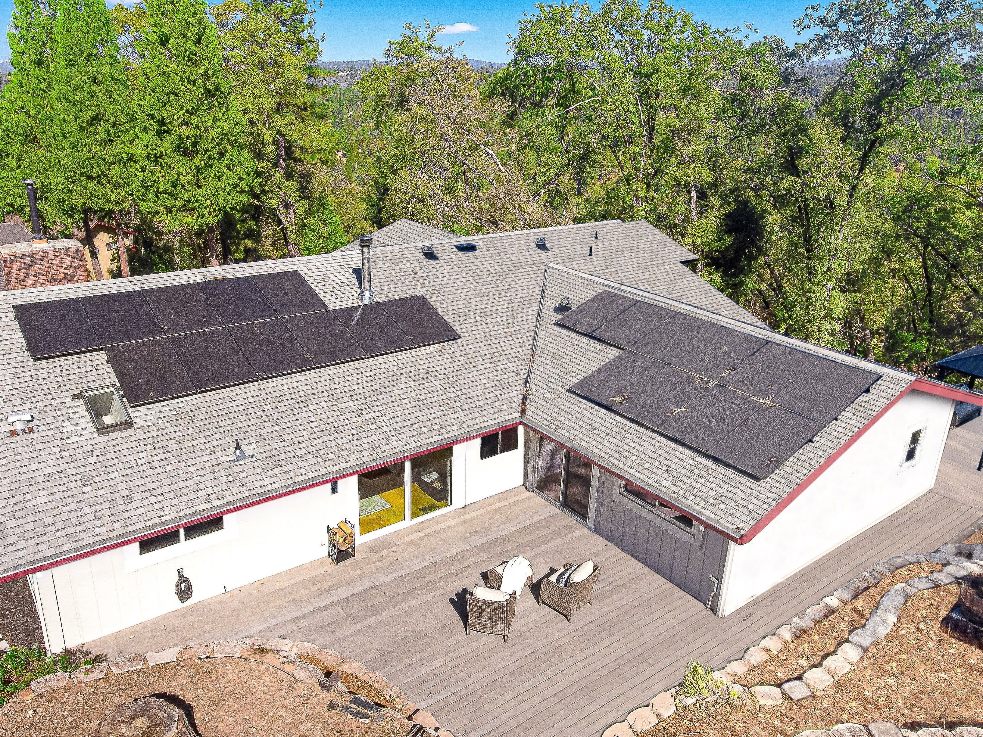  1827 Country Club Drive, Placerville, CA 95667 - 物件實景
