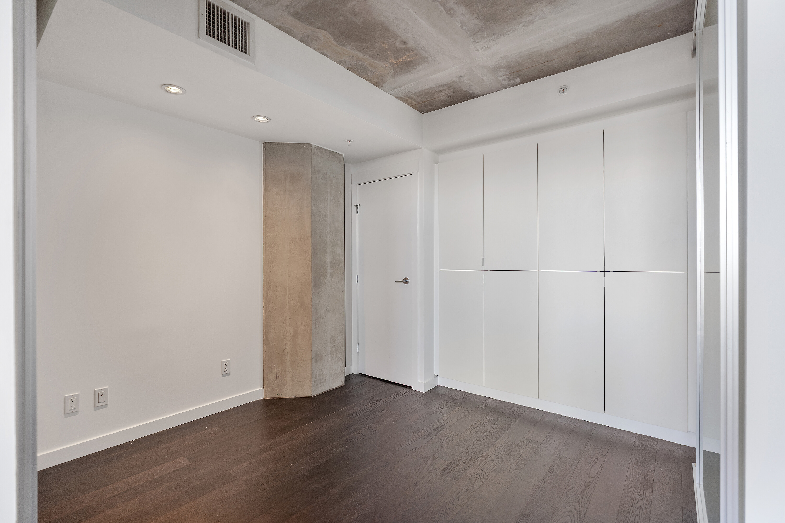  Bright Airy Condo - 物件實景