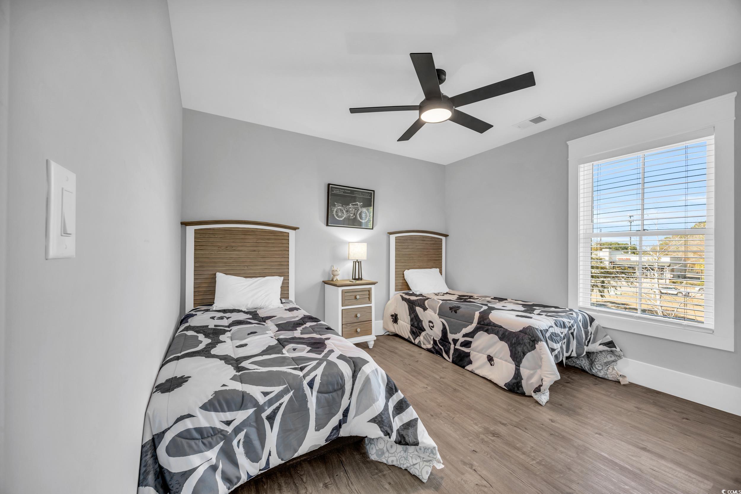 Murrells Inlet, South Carolina, 29576, United States, 5 Bedrooms Bedrooms, ,6 BathroomsBathrooms,Residential,For Sale,1937732