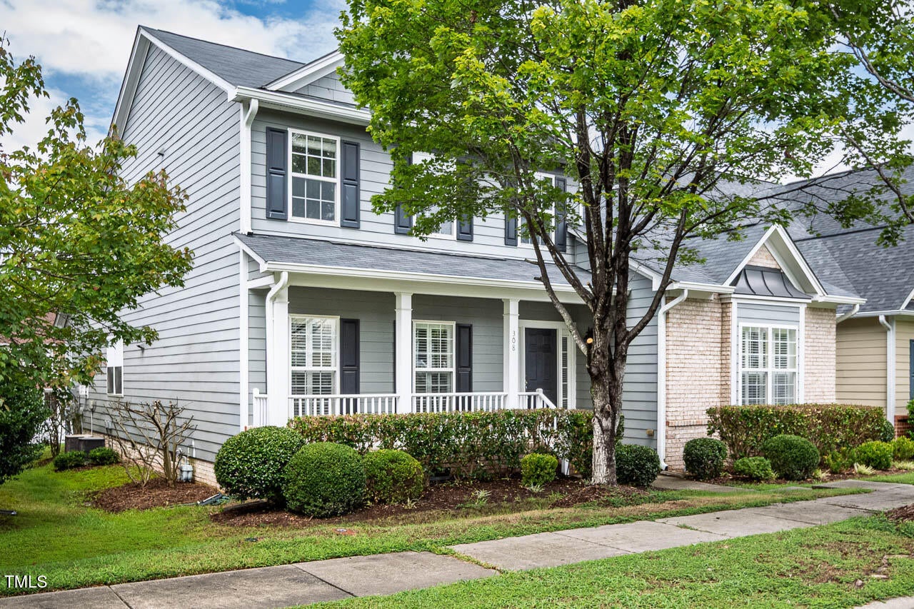 Cary, North Carolina, 27519, United States, 5 Bedrooms Bedrooms, ,3 BathroomsBathrooms,Residential,For Sale,1918734
