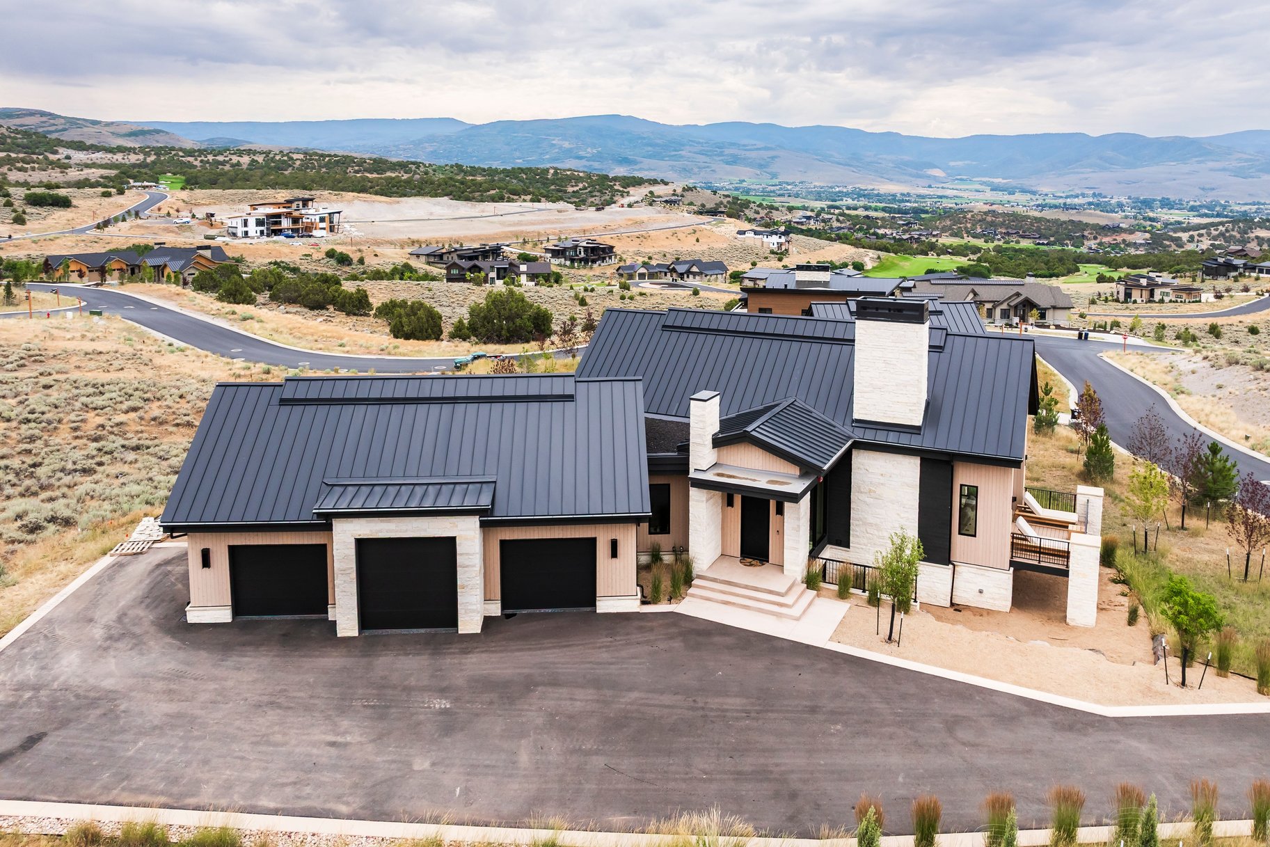 An Extraordinary Mountain Retreat in the Heart of Red Ledges - 物件實景