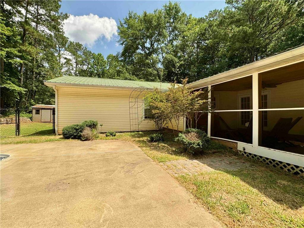 Senoia, Georgia, 30276, United States, 3 Bedrooms Bedrooms, ,3 BathroomsBathrooms,Residential,For Sale,1912079