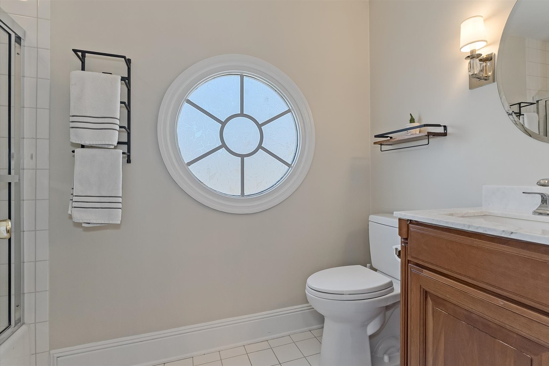  Luxury Townhome Offers Sophisticated Living and Privacy - 物件實景