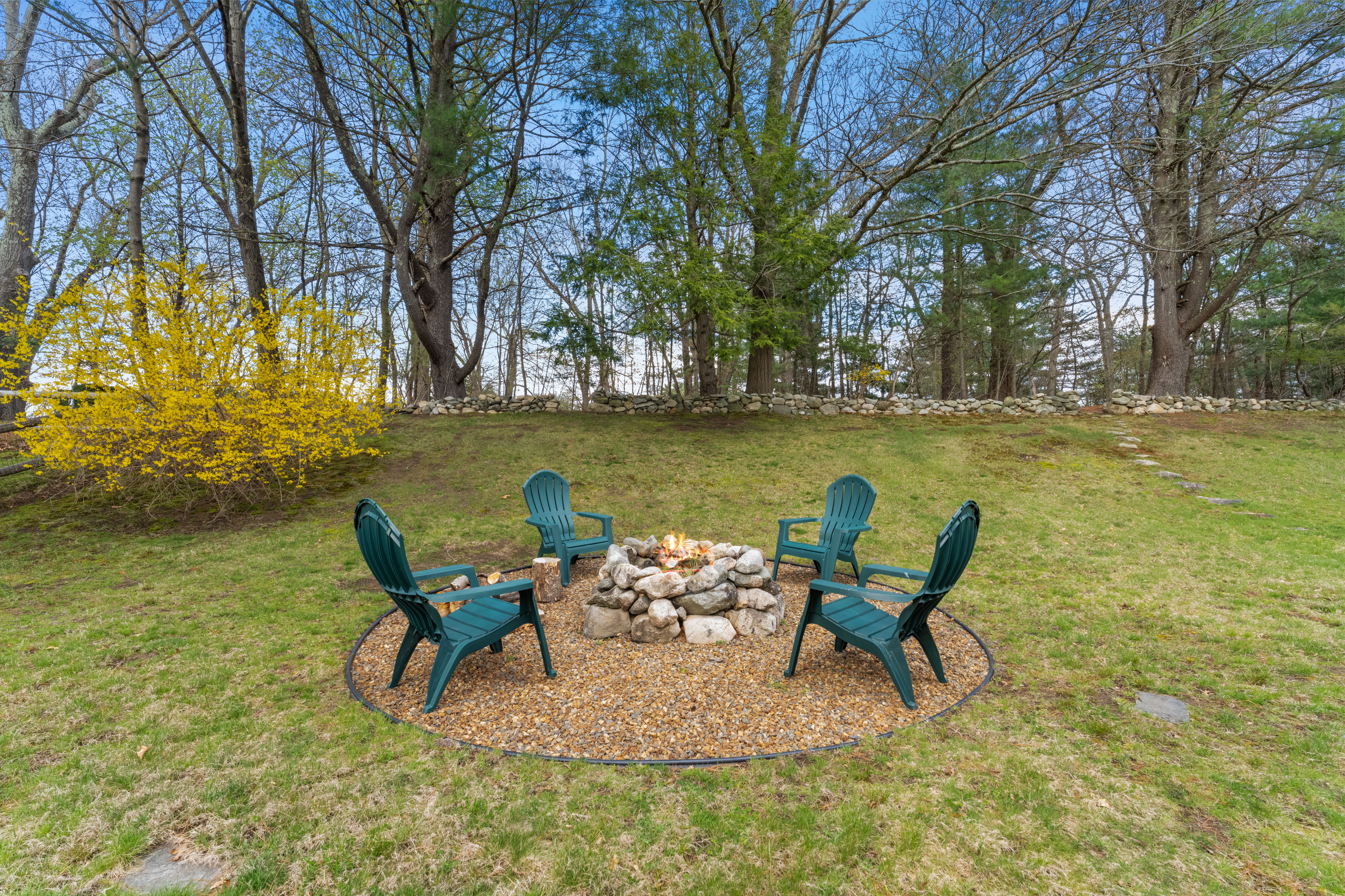  16 Sheffield Road, Framingham, MA 01701 - 物件實景