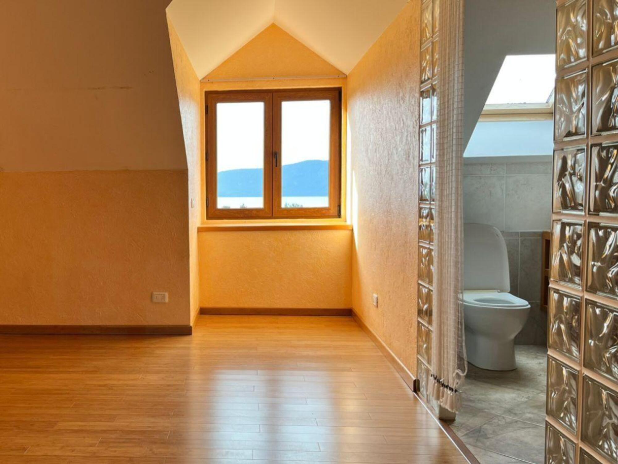  Villa Escorial – 8-Bedroom Lakefront Estate with Volcano Views, Pucón - 物件實景