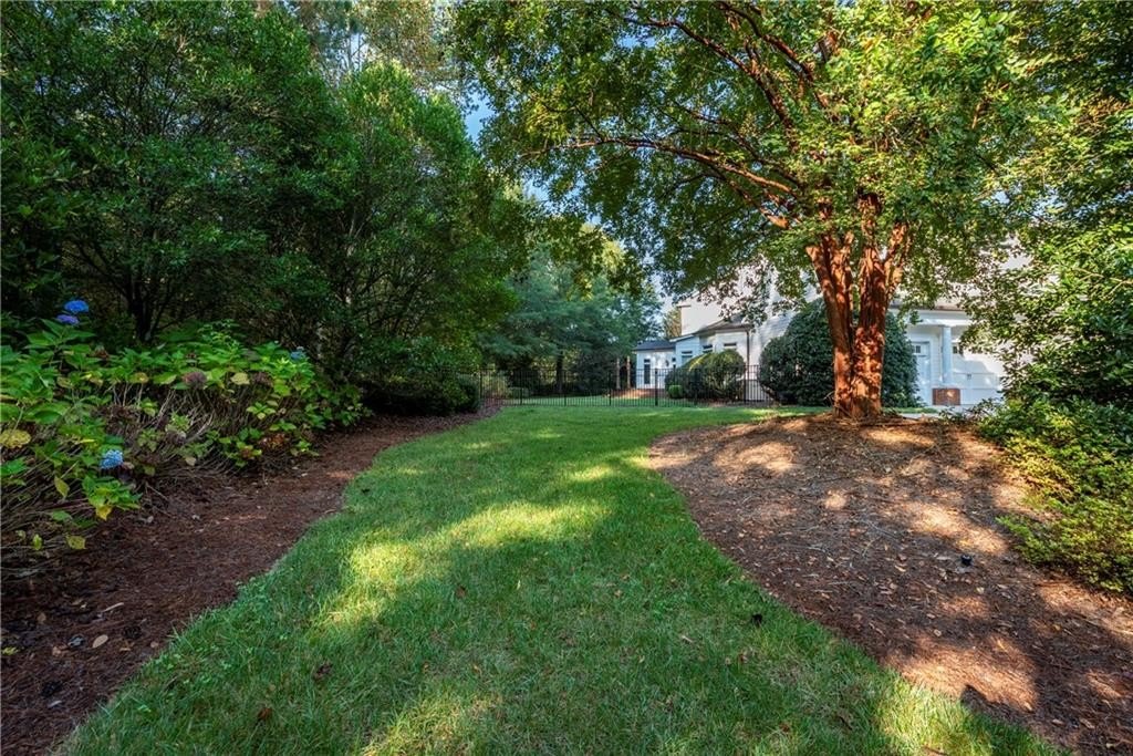 307 Meadowlands Drive, Talking Rock, Georgia, 30175, United States, 4 Bedrooms Bedrooms, ,6 BathroomsBathrooms,Residential,For Sale,307 Meadowlands Drive,1639976