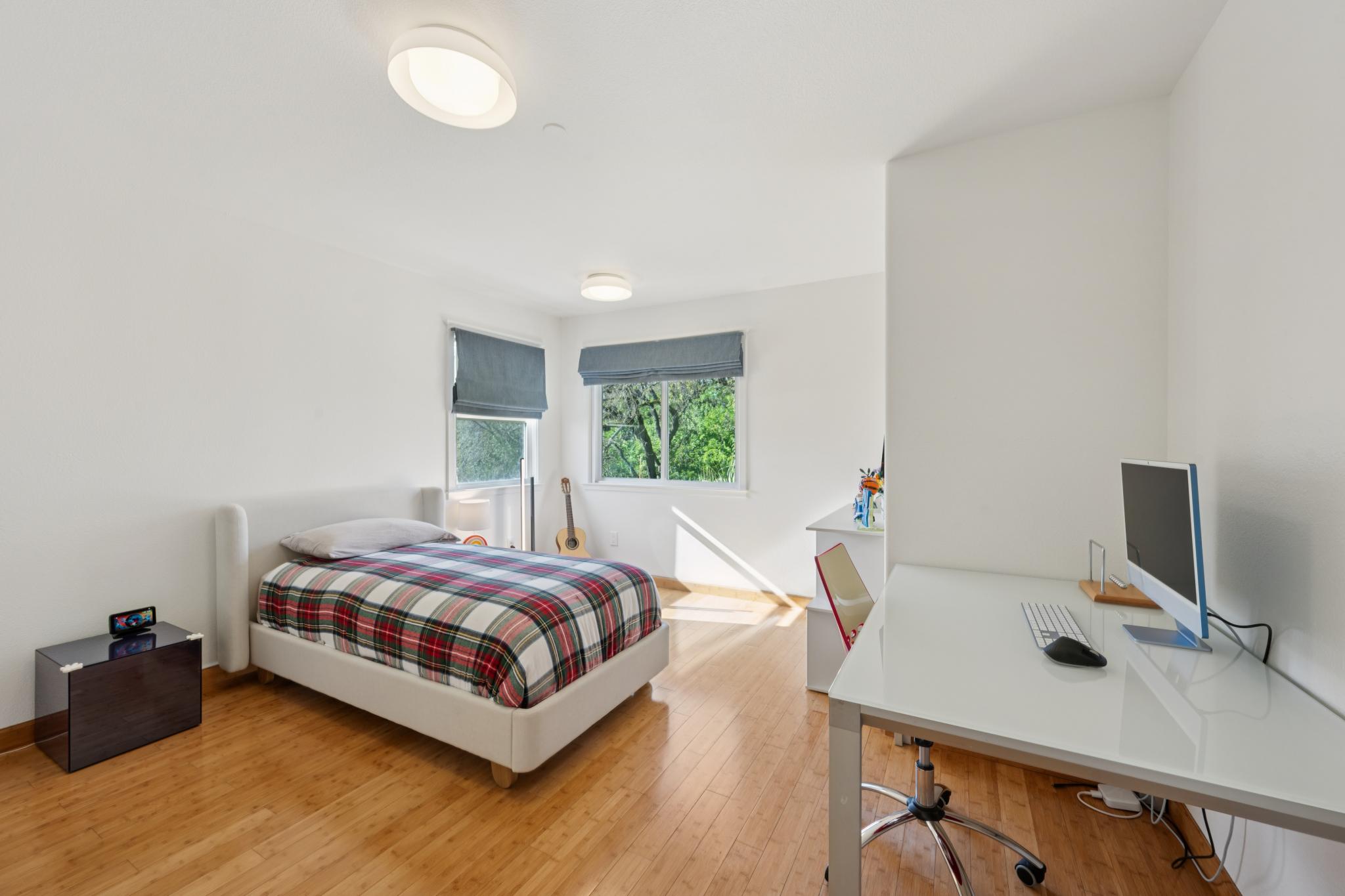  19071 Hickory Street - 物件實景