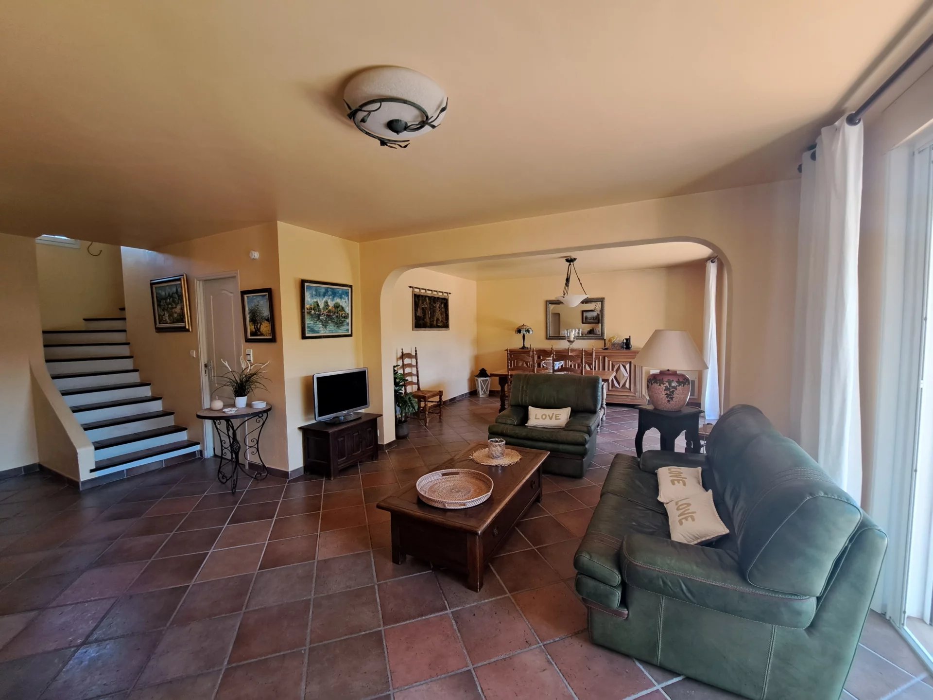 Carqueiranne, Provence-Alpes-Côte d’Azur, 83320, FR, 3 Bedrooms Bedrooms, ,2 BathroomsBathrooms,Residential,For Sale,1623746