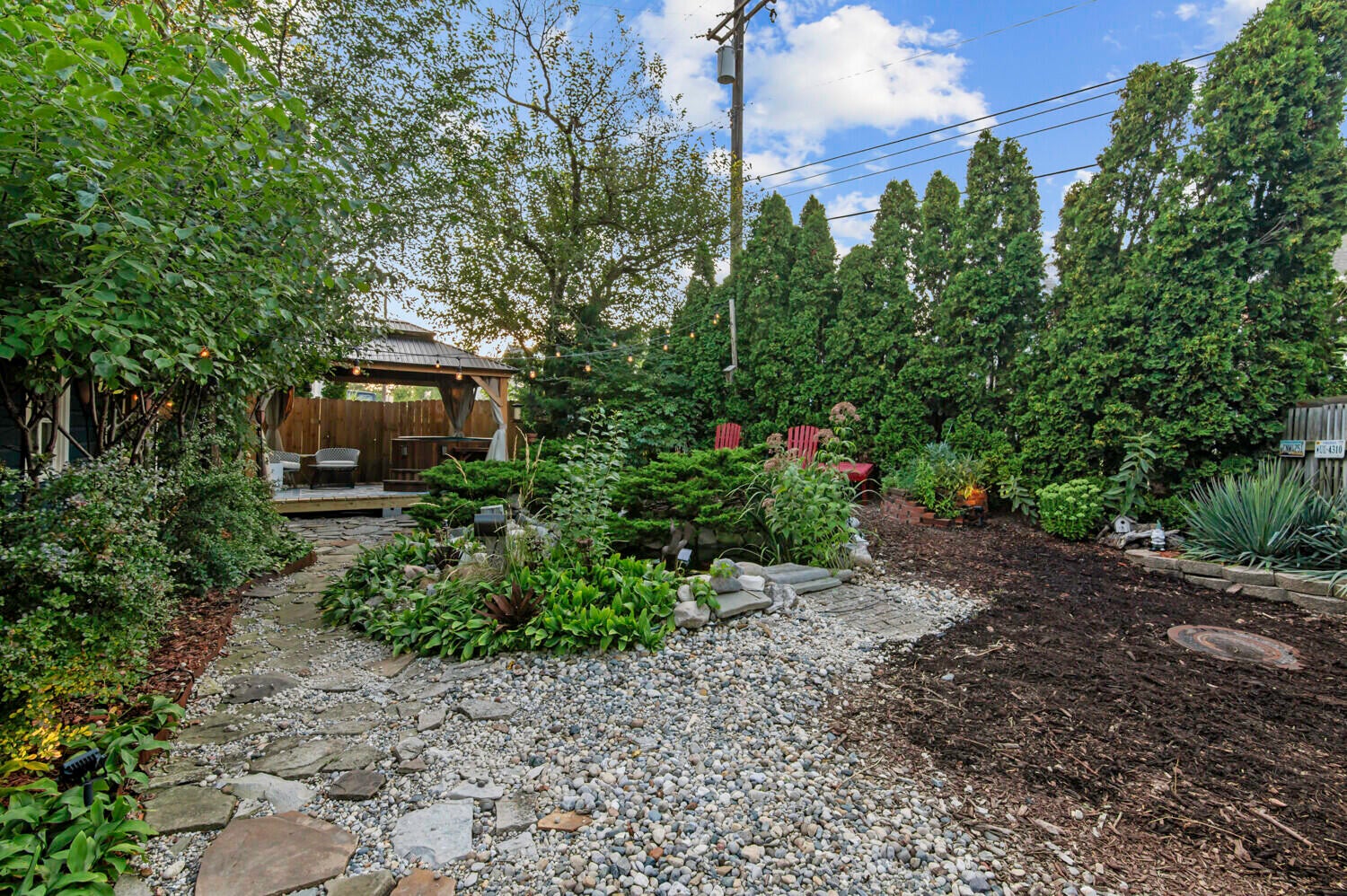 Ann Arbor, Michigan, 48103, United States, 4 Bedrooms Bedrooms, ,3 BathroomsBathrooms,Residential,For Sale,1991262