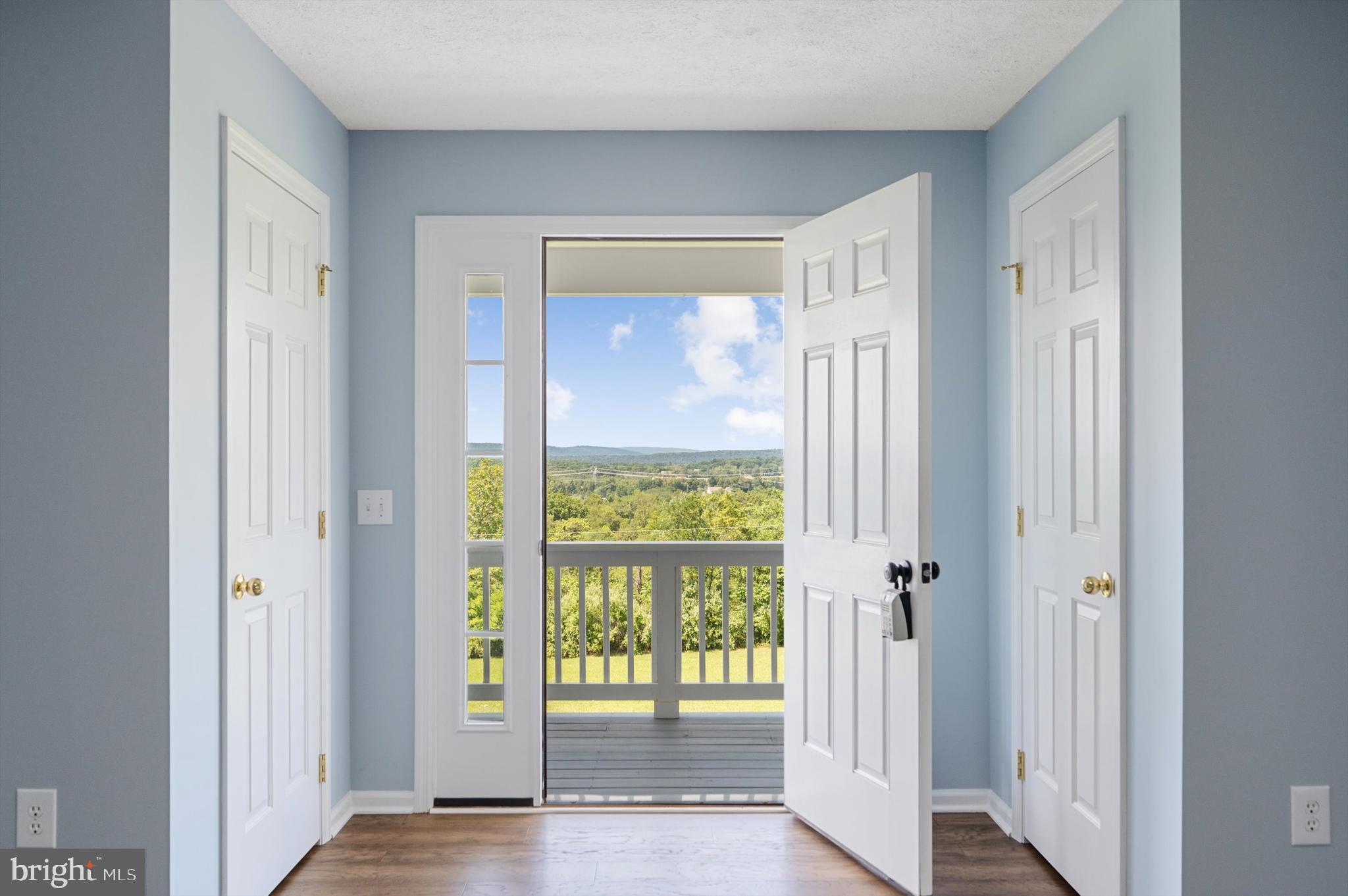 128 Whitlock Lane, Gore, Virginia, 22637, United States, 6 Bedrooms Bedrooms, ,5 BathroomsBathrooms,Residential,For Sale,128 Whitlock Lane,1338038