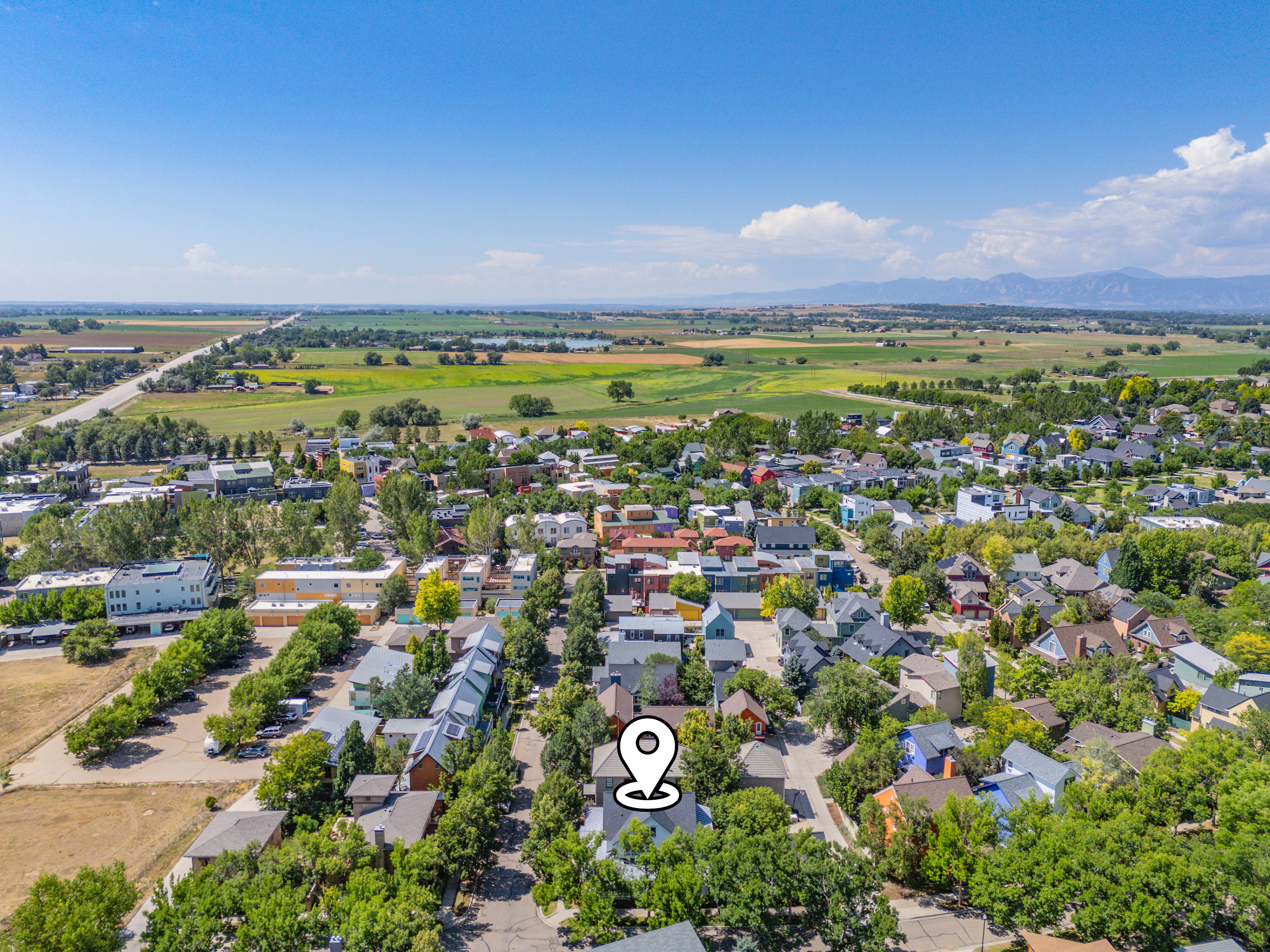  A Truly One-of-a-Kind Home in the Sought-After Prospect Neighborhood of Longmont - 物件實景