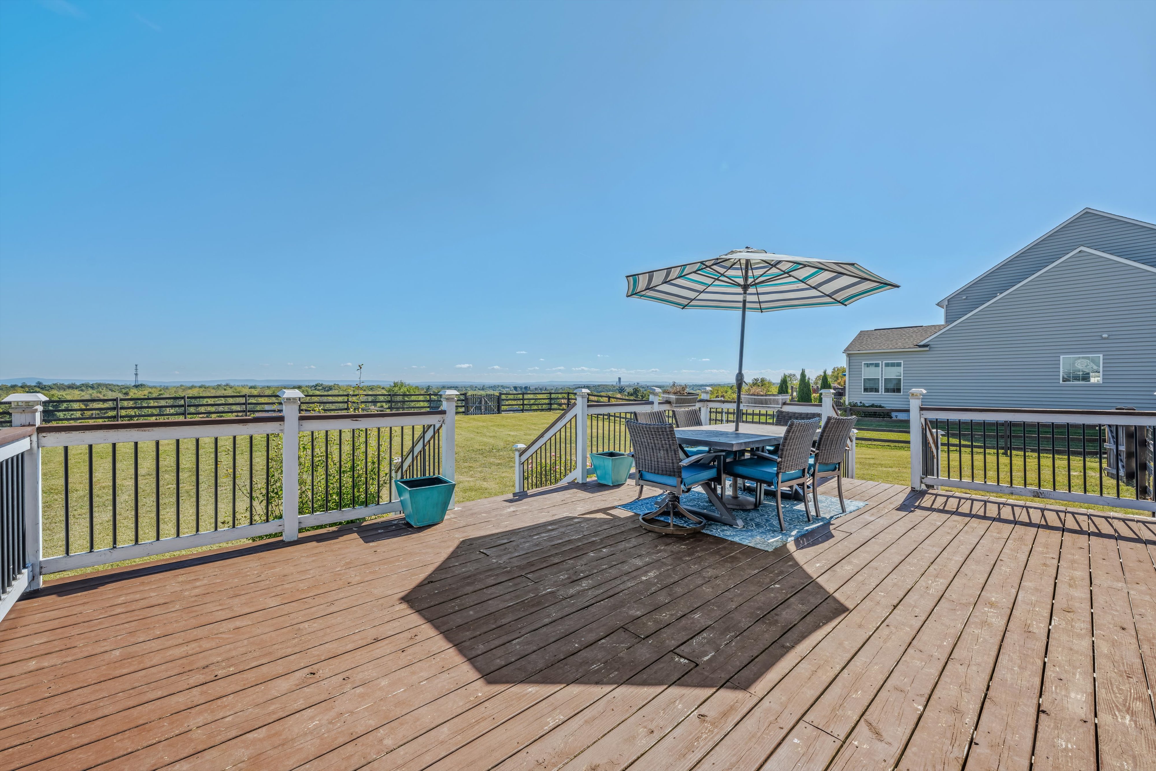 Matinsburg, West Virginia, 25403, United States, 4 Bedrooms Bedrooms, ,Residential,For Sale,1977883