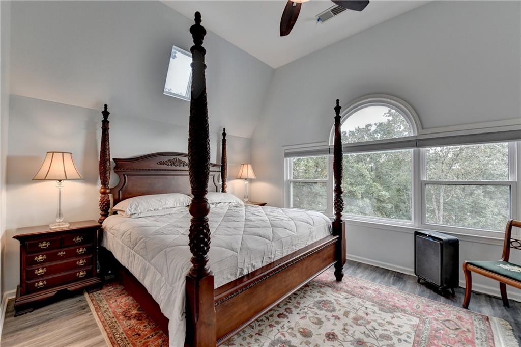 Gainesville, Georgia, 30506, United States, 2 Bedrooms Bedrooms, ,2 BathroomsBathrooms,Residential,For Sale,2040403