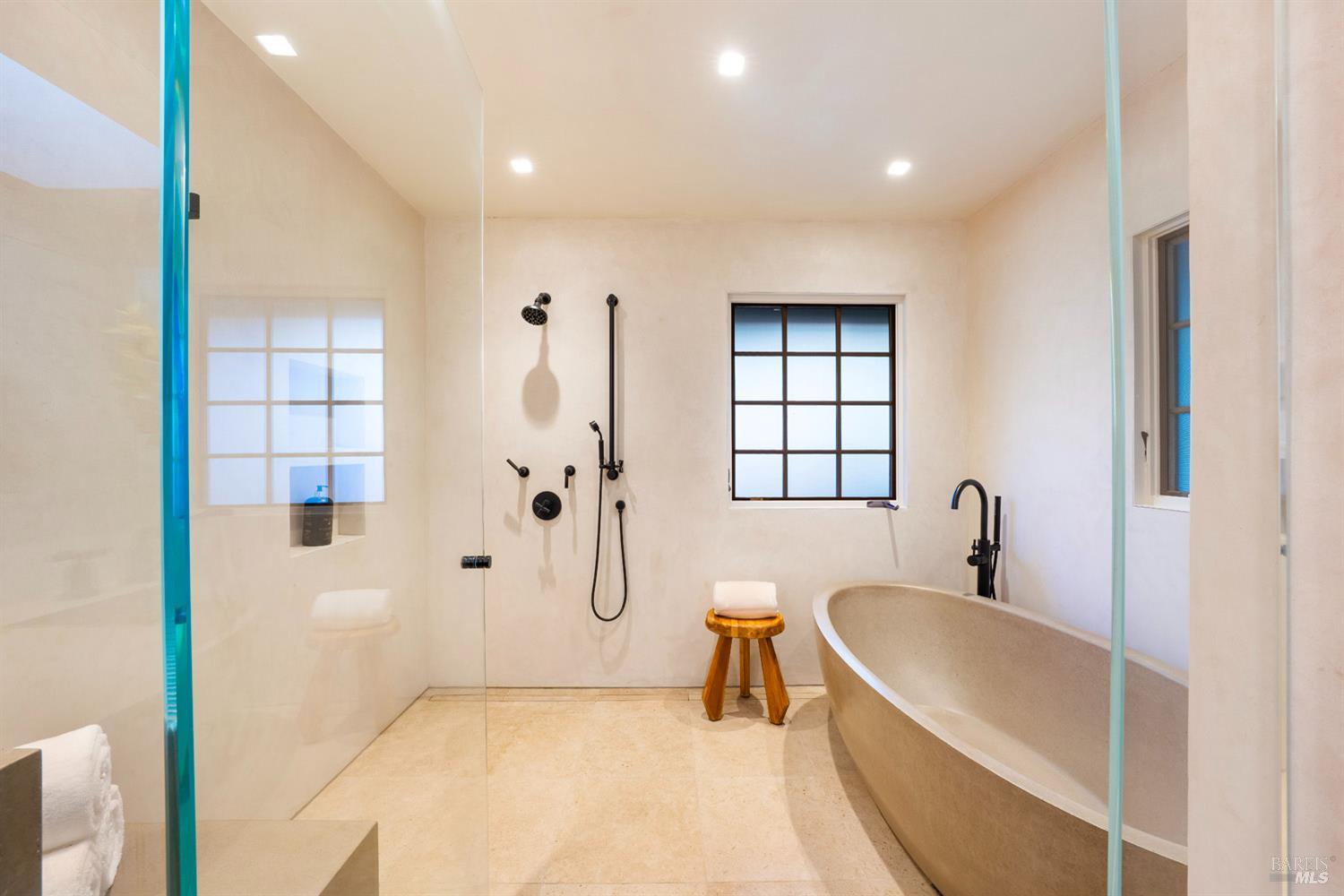 St. Helena, California, 94574, United States, 3 Bedrooms Bedrooms, ,5 BathroomsBathrooms,Residential,For Sale,1998865