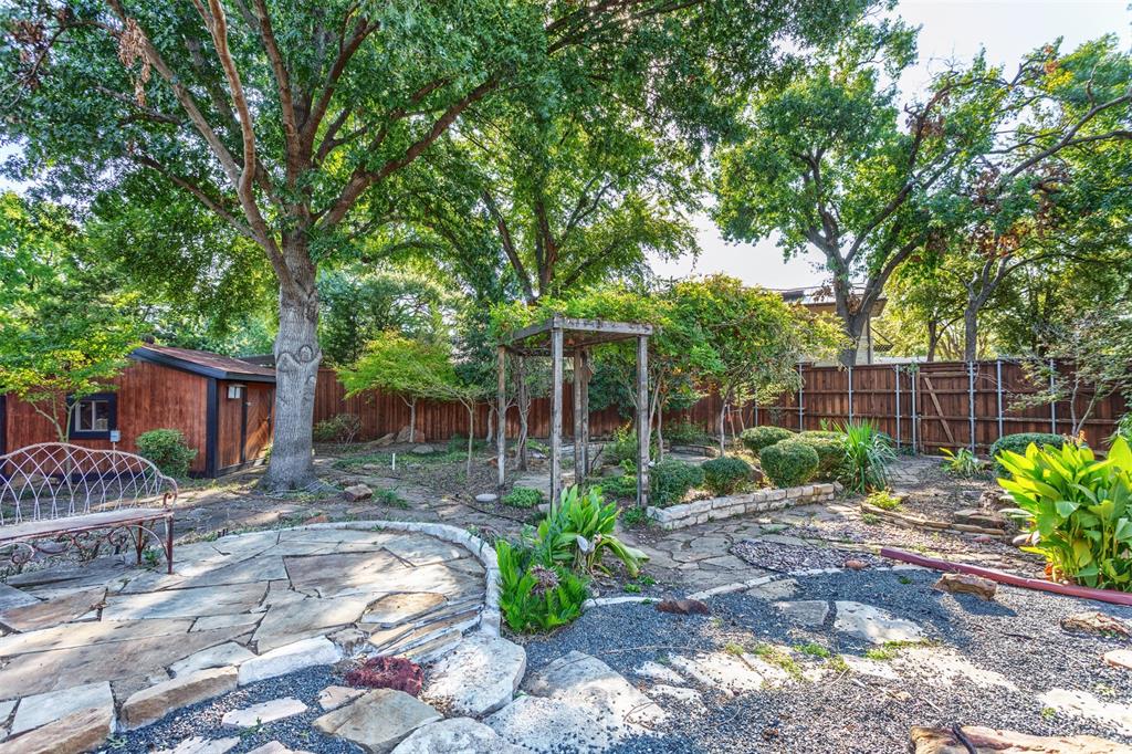 Dallas, Texas, 75229, United States, 4 Bedrooms Bedrooms, ,3 BathroomsBathrooms,Residential,For Sale,1751224