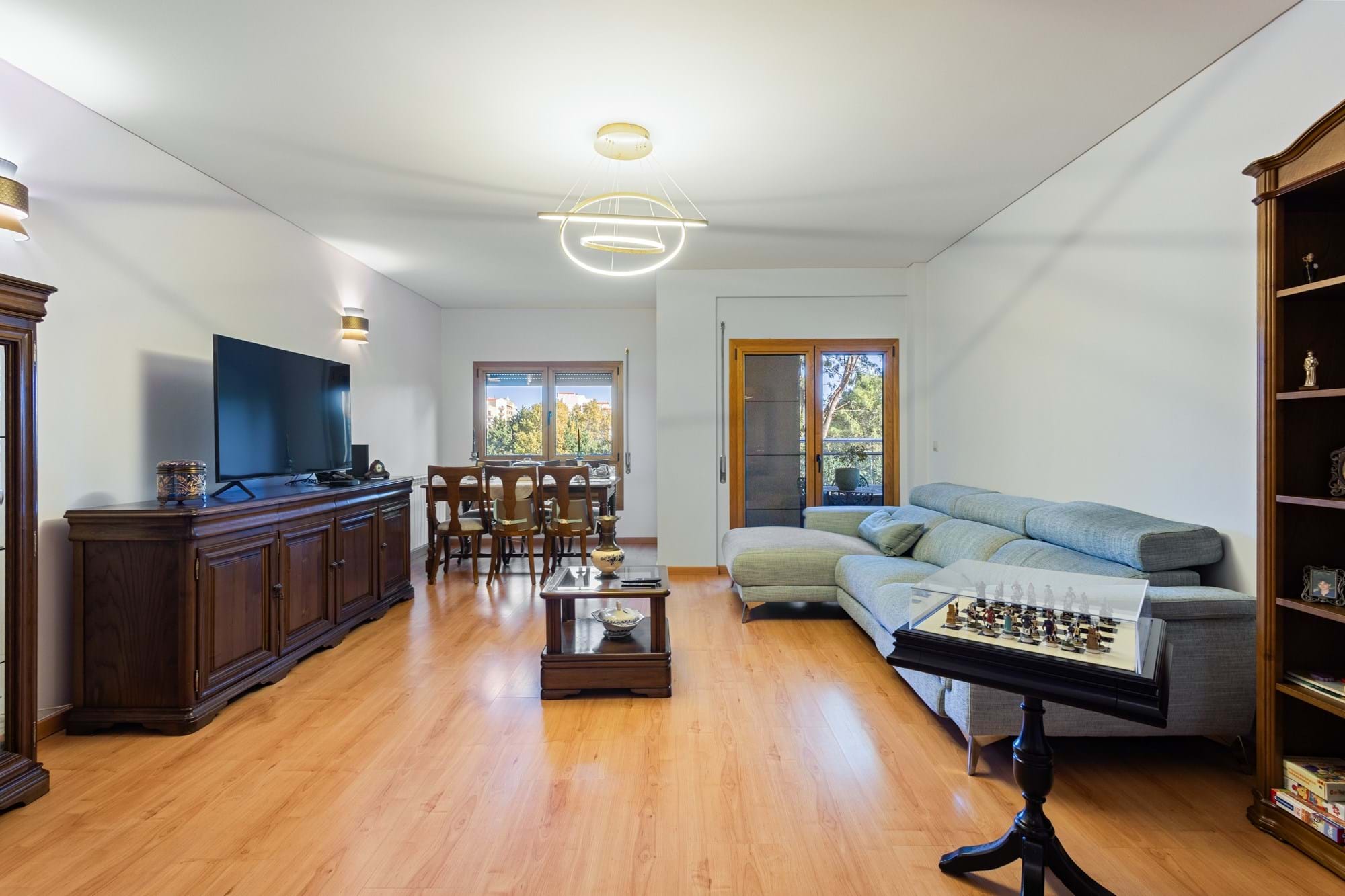 Vila Franca de Xira, Lisbon, 2615-399, PT, 3 Bedrooms Bedrooms, ,2 BathroomsBathrooms,Residential,For Sale,1999815