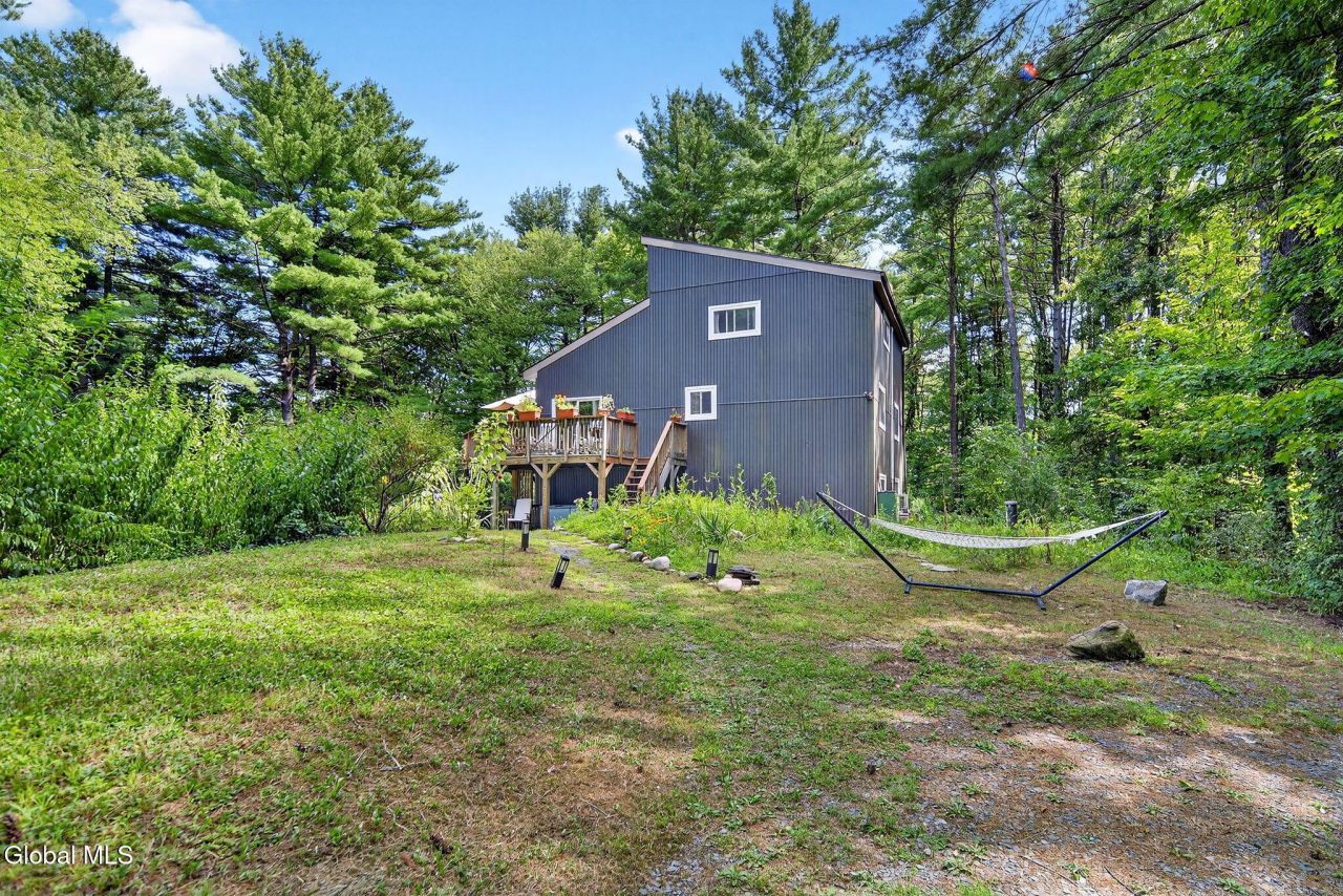 Valatie, New York, 12184, United States, 5 Bedrooms Bedrooms, ,3 BathroomsBathrooms,Residential,For Sale,1924980