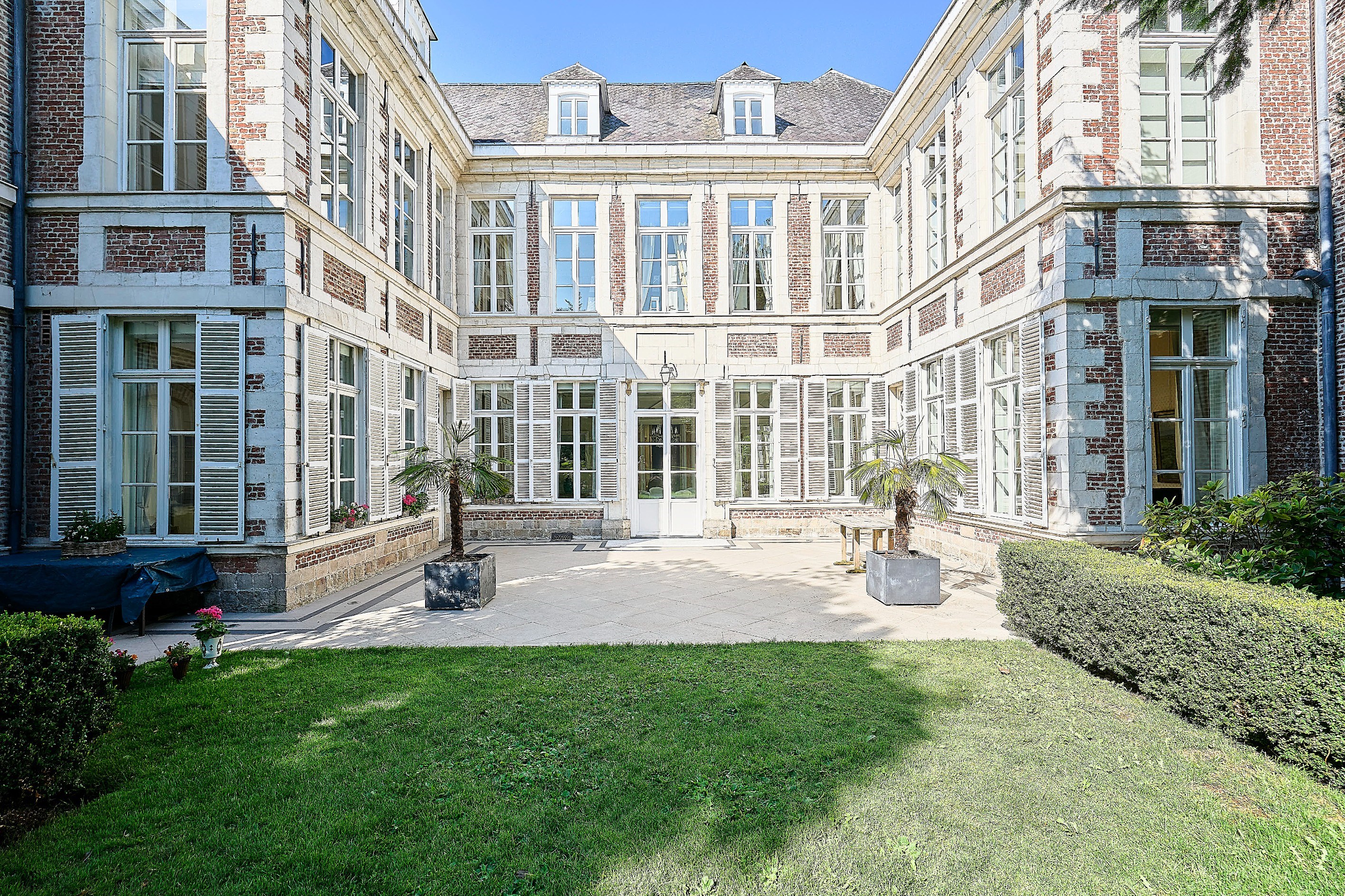  Vieux Lille , Family -friendly 1100 sq m in the attractive area of Vieux-Lille - 物件實景