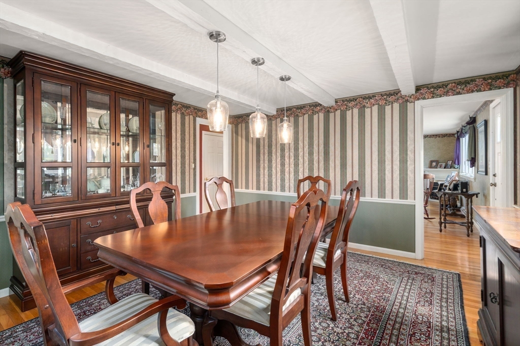 Lowell, Massachusetts, 01851, United States, 4 Bedrooms Bedrooms, ,2 BathroomsBathrooms,Residential,For Sale,1987726