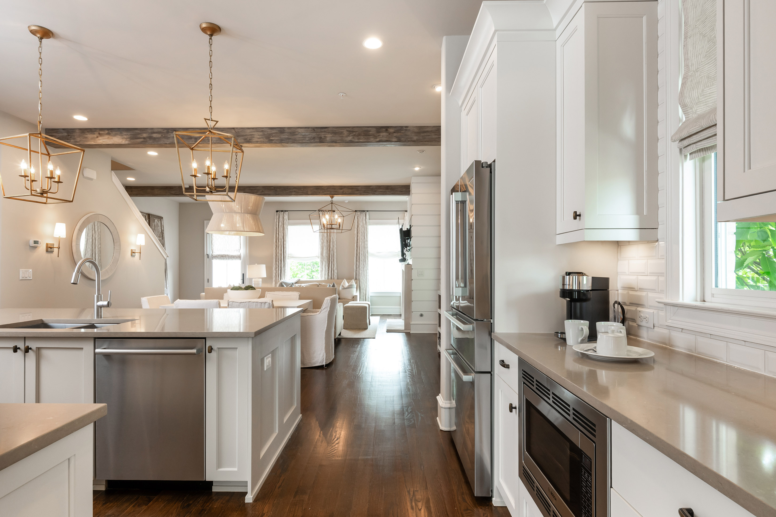  Stunning End-Unit Townhome in Avalon - 物件實景