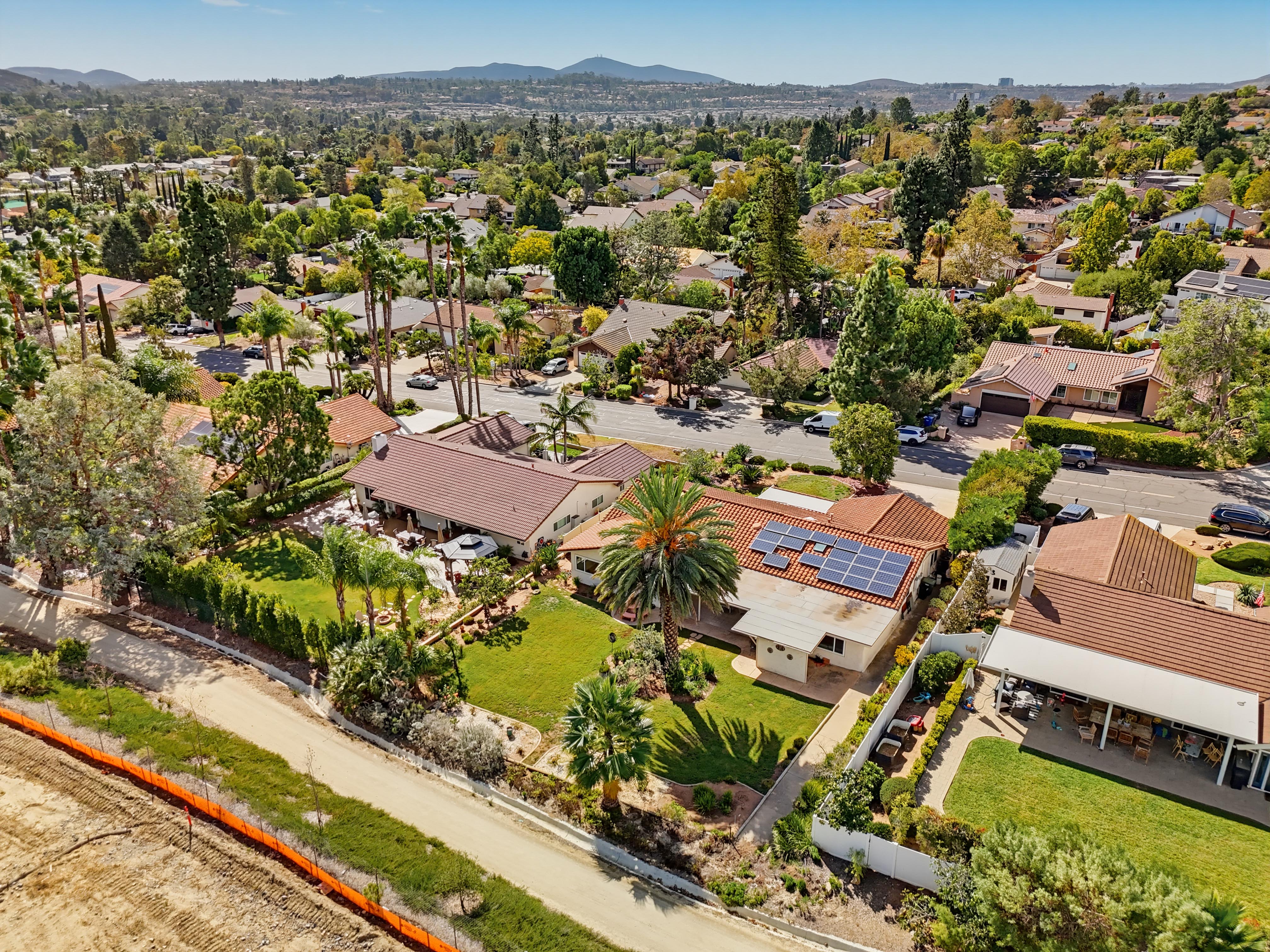  17253 Saint Andrews Drive, Poway, CA 92064 - 物件實景