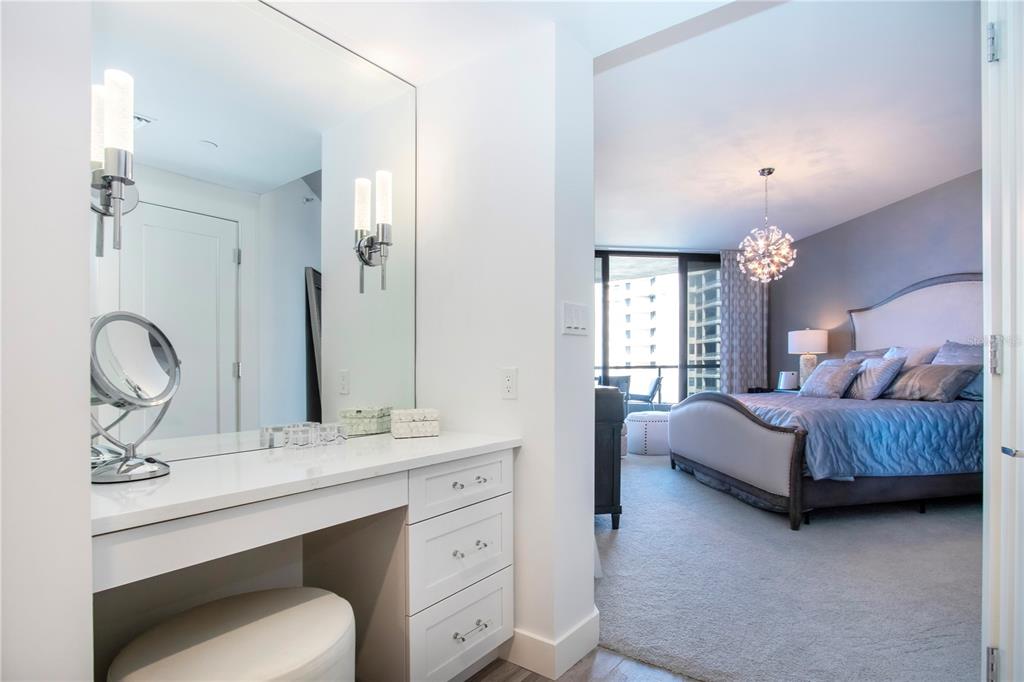 Longboat Key, Florida, 34228, United States, 2 Bedrooms Bedrooms, ,2 BathroomsBathrooms,Residential,For Sale,1993516