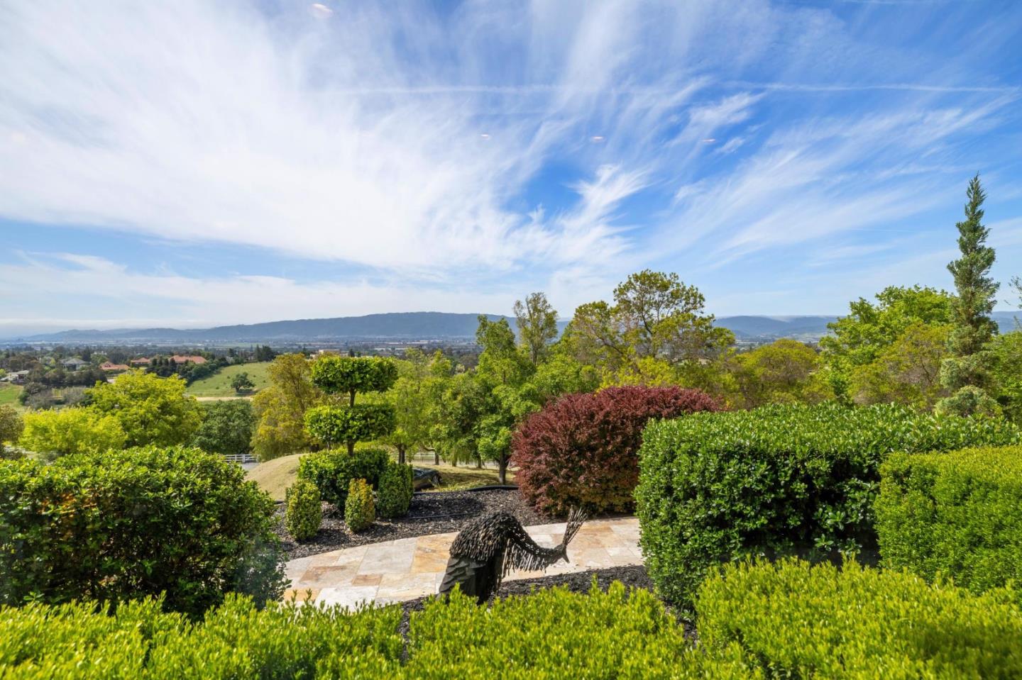 Gilroy, California, 95020, United States, 4 Bedrooms Bedrooms, ,4 BathroomsBathrooms,Residential,For Sale,1912112