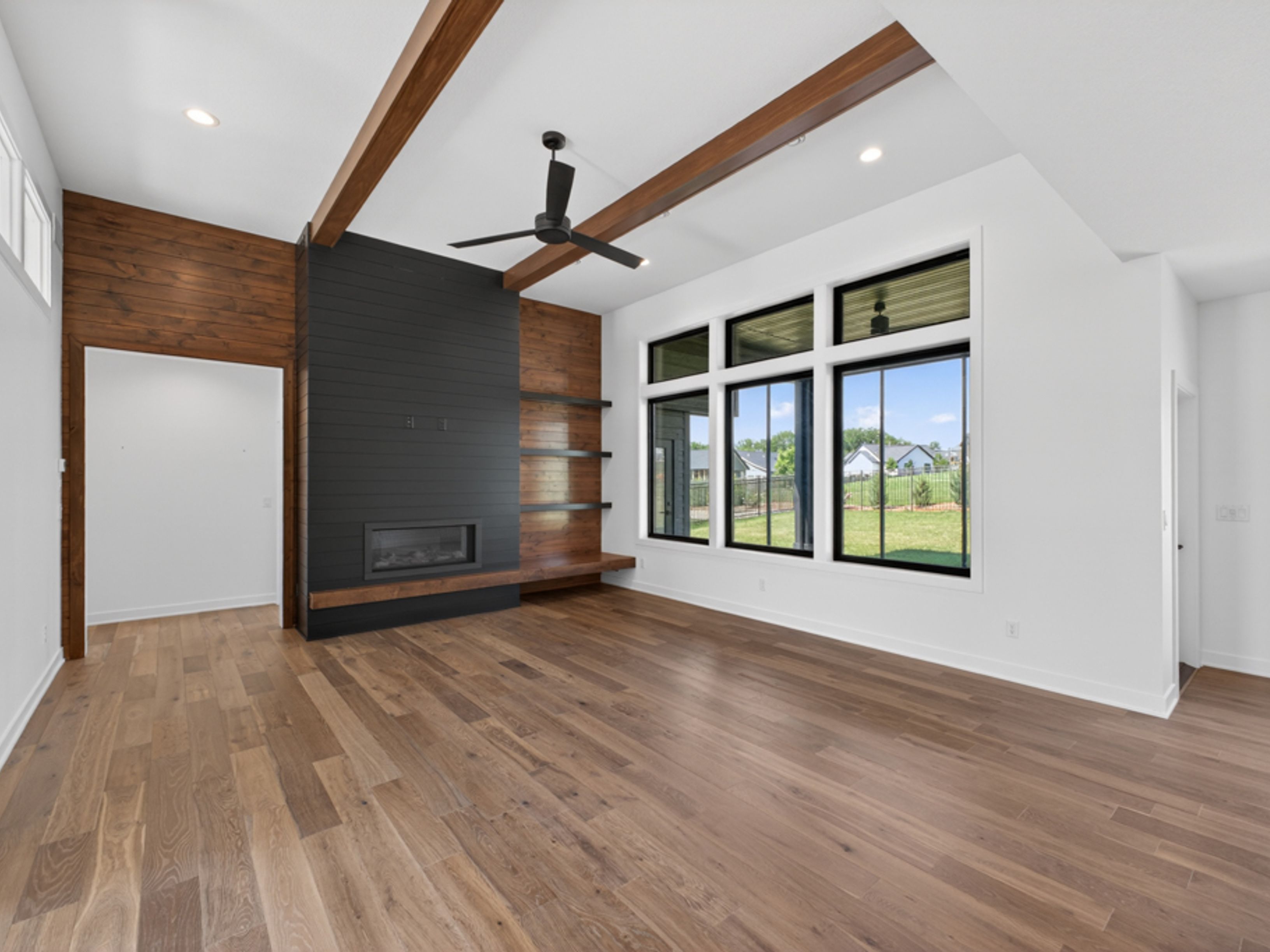  New Construction Prairie-Modern Home in Century Valley - 物件實景