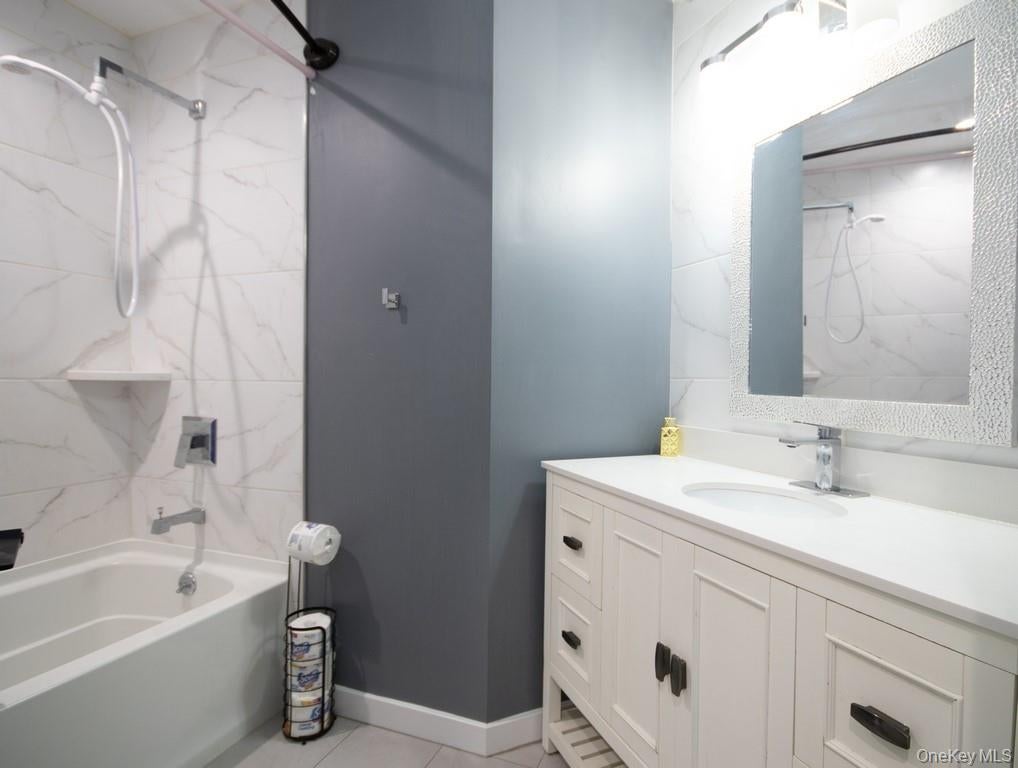 Haverstraw, New York, 10927, United States, 4 Bedrooms Bedrooms, ,3 BathroomsBathrooms,Residential,For Sale,1914087